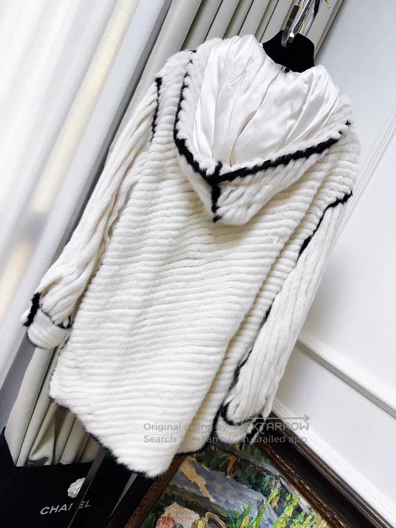 Fendi Fendi White and Black Trim Detachable Hood Mink Fur Coat, Size XXS / US 00 / IT 34 - 2 Thumbnail
