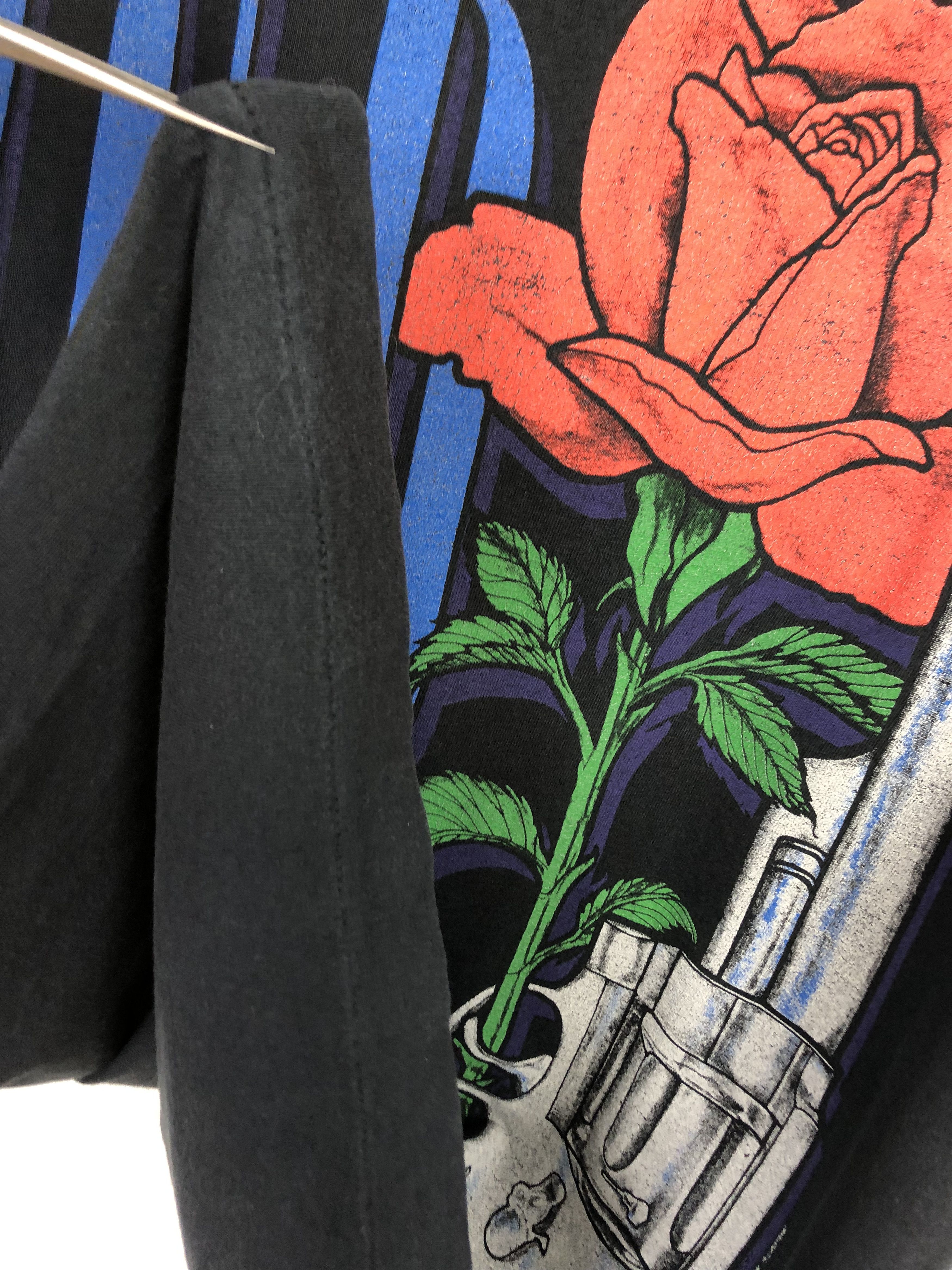 Vintage Vintage 1993 Guns And Roses Use Your Illusion Tee Band Shirt Size US M / EU 48-50 / 2 - 7 Thumbnail