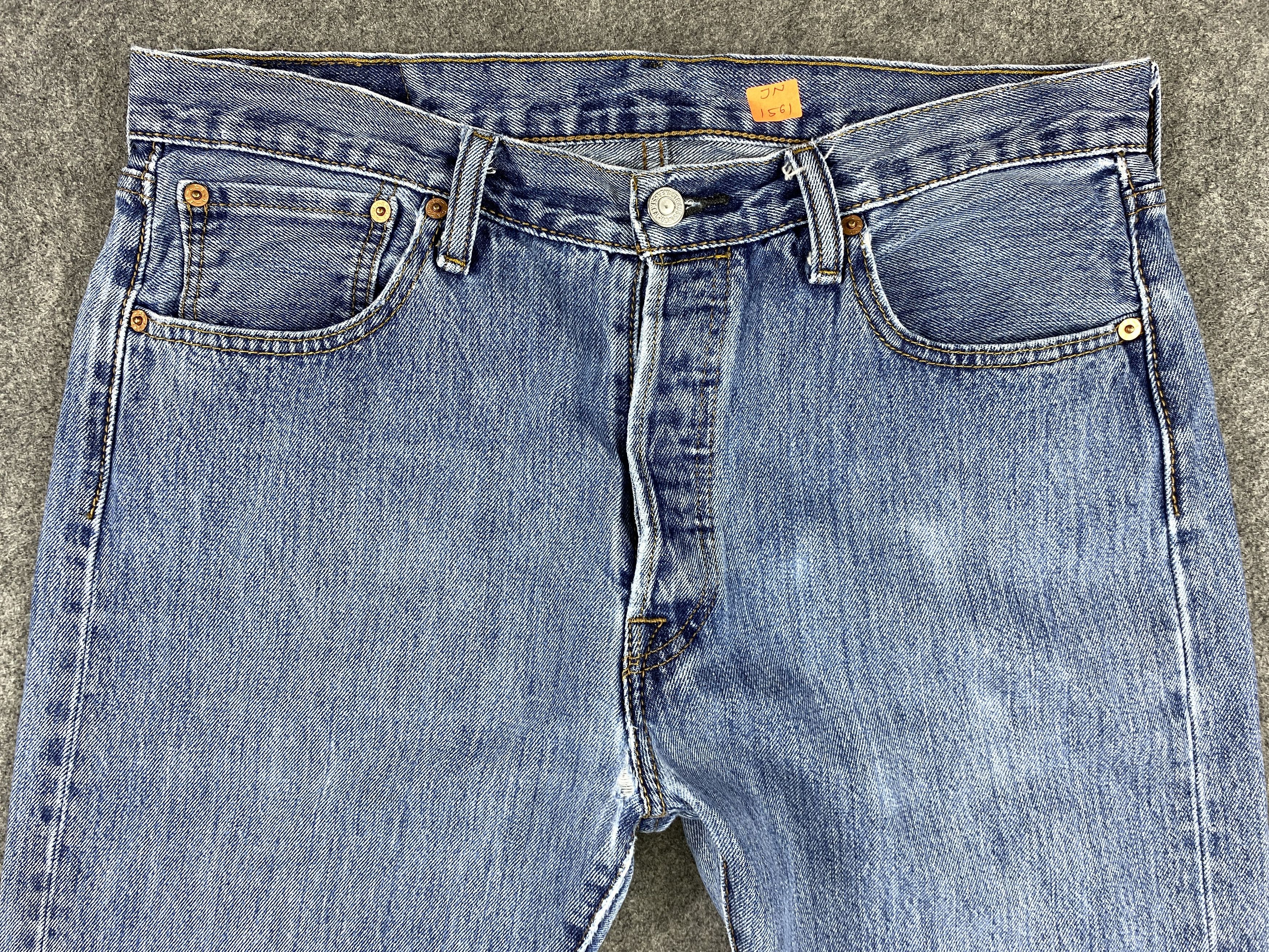 Levi's Blue Vintage Levi's 501 Jeans 35x29 Denim -JN1561 Size US 35 - 3 Thumbnail