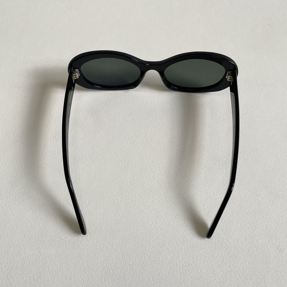 Cutler and Gross 70’s Style Black Oval ‘Cat Eye’ Sunglasses Size ONE SIZE - 10 Thumbnail