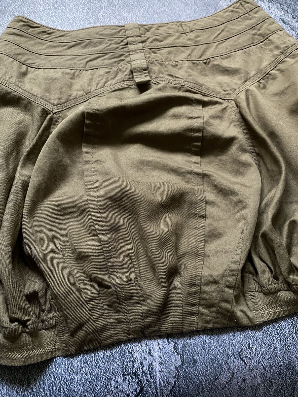 Marithe + Francois Girbaud M+FG Army Green Utility Belted Y2K Techwear Bubble Skirt Size 28" / US 6 / IT 42 - 7 Thumbnail