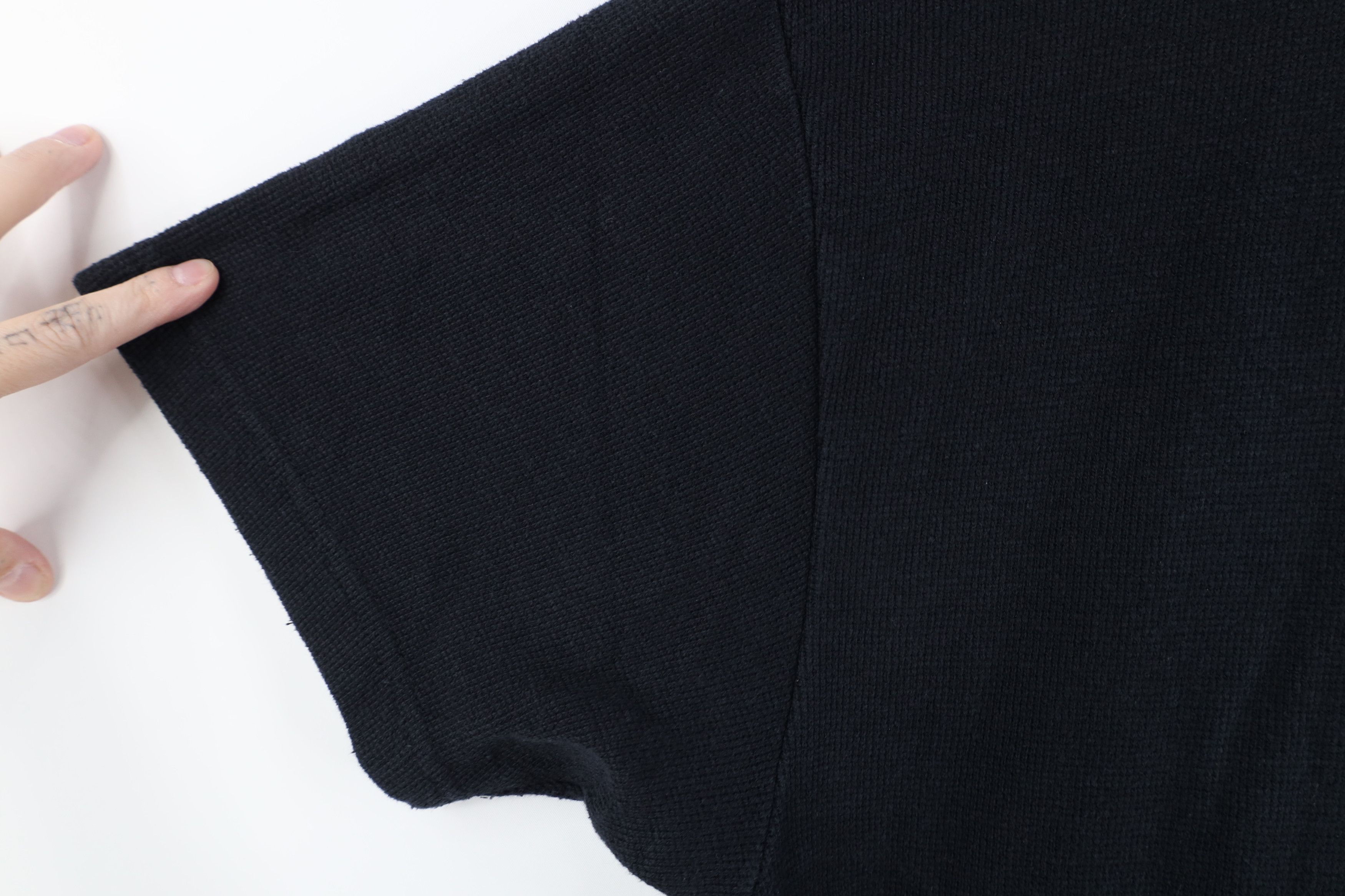 Vintage Vintage 90s Louise Canada Thermal Waffle Knit T-Shirt Black Size US XL / EU 56 / 4 - 7 Thumbnail