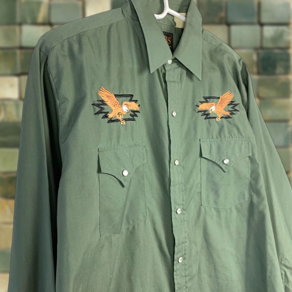 Vintage VINTAGE Ely Cattleman Western Shirt Large Green Long Sleeve Embroidered Pearl Rodeo Hawk 1980s Mens Size US L / EU 52-54 / 3 - 1 Thumbnail