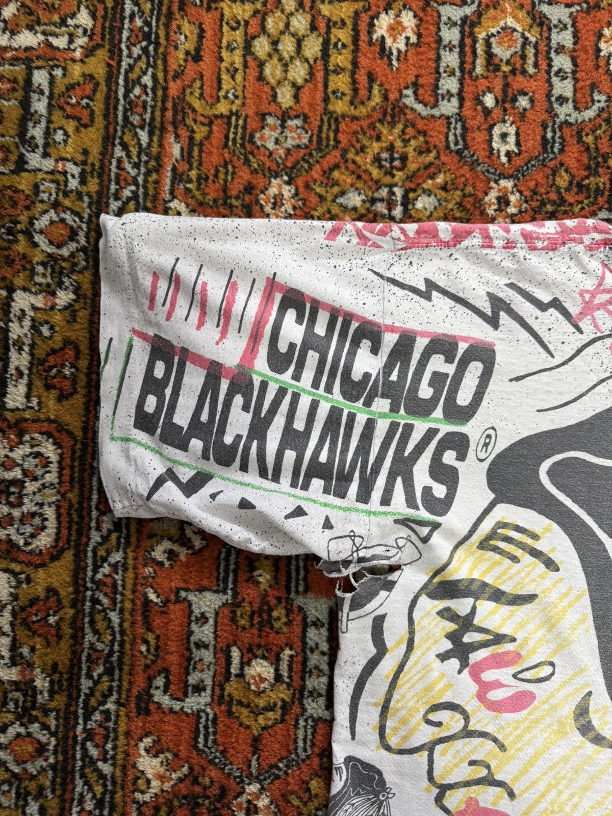 NHL Vintage90s Chicago Blackhawks All Over Print Magic Johnson Size US XL / EU 56 / 4 - 11 Thumbnail