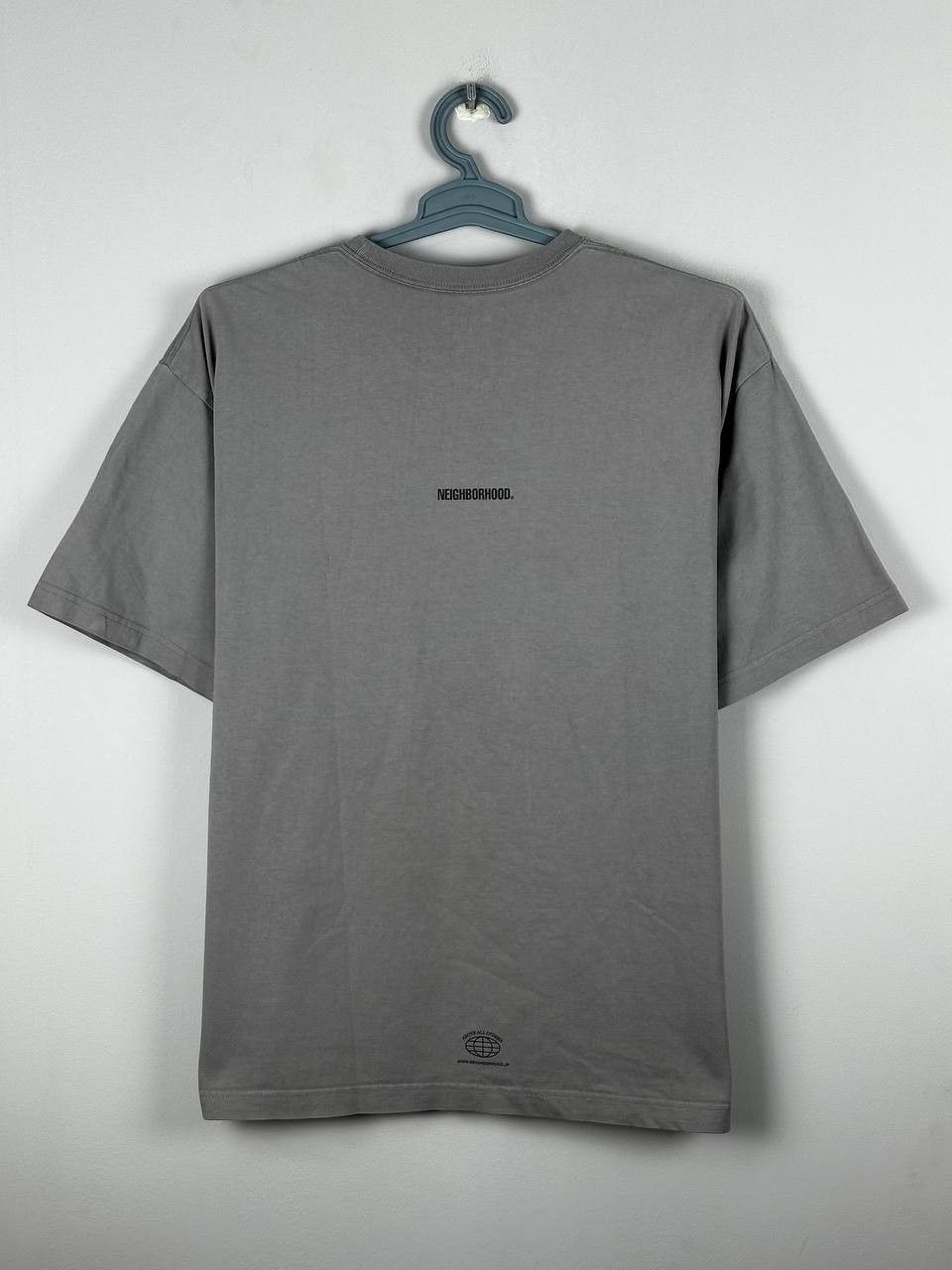 Neighborhood Neighborhood Grey Streetwear Big Logo T Shirt Size US L / EU 52-54 / 3 - 12 Thumbnail