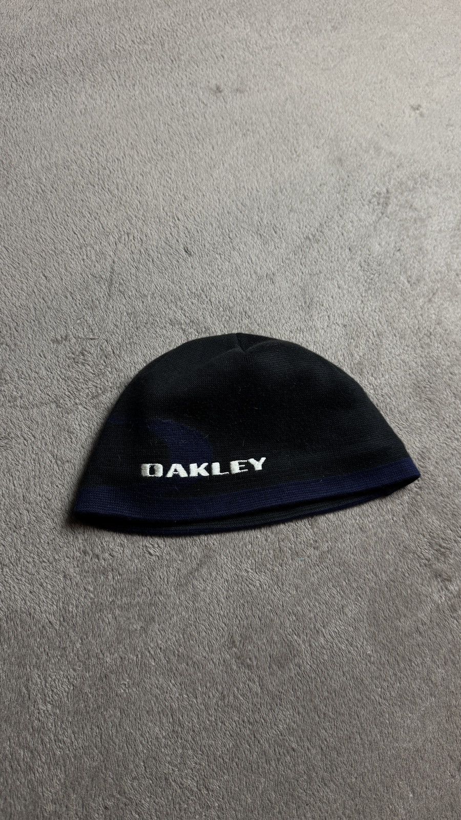 Oakley Vintage Oakley Big Logo Beanie Size ONE SIZE - 2 Thumbnail