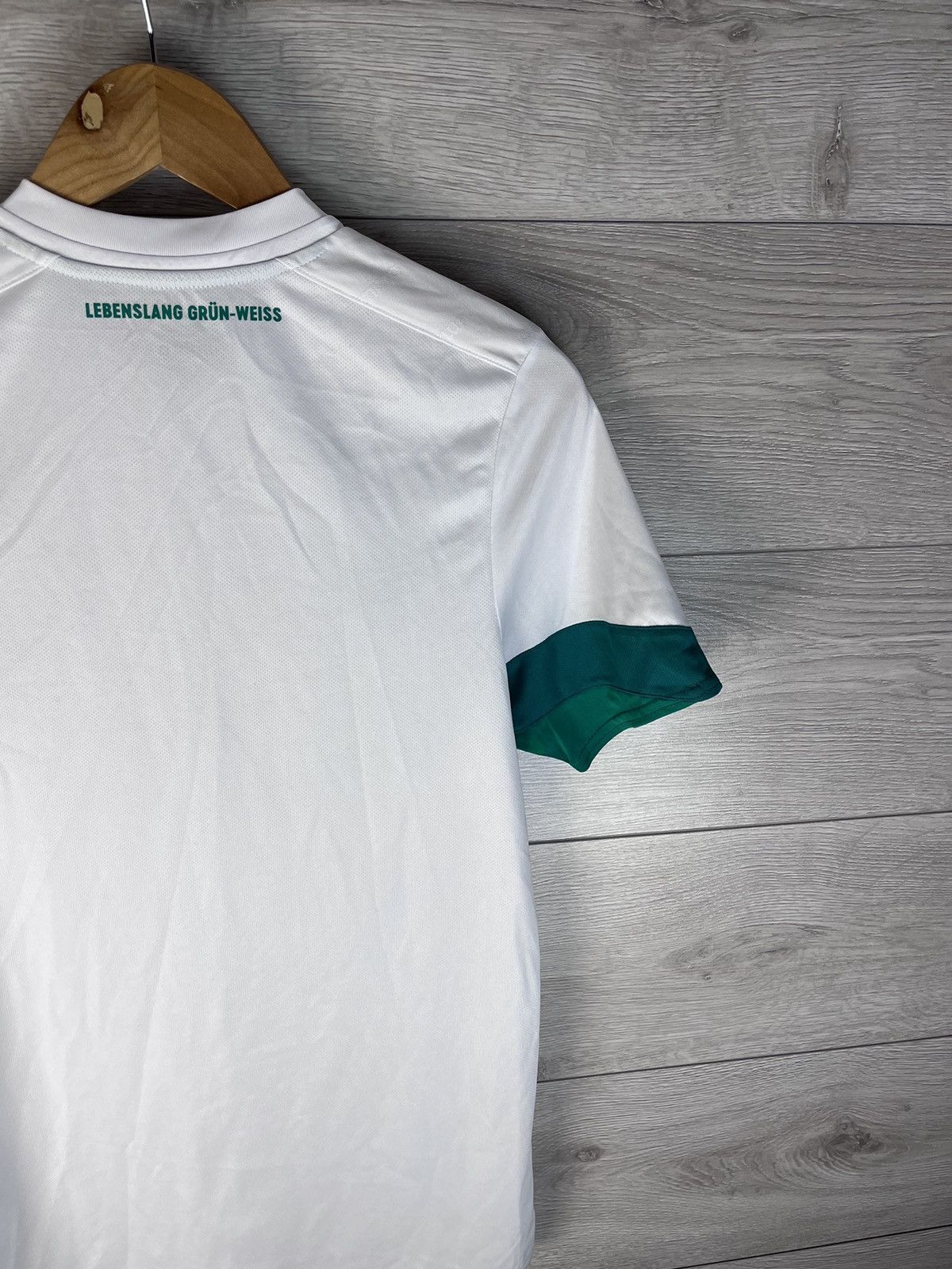 Umbro Werder Bremen Bundesliga Germany Umbro Football rap hip hop Size US S / EU 44-46 / 1 - 13 Thumbnail