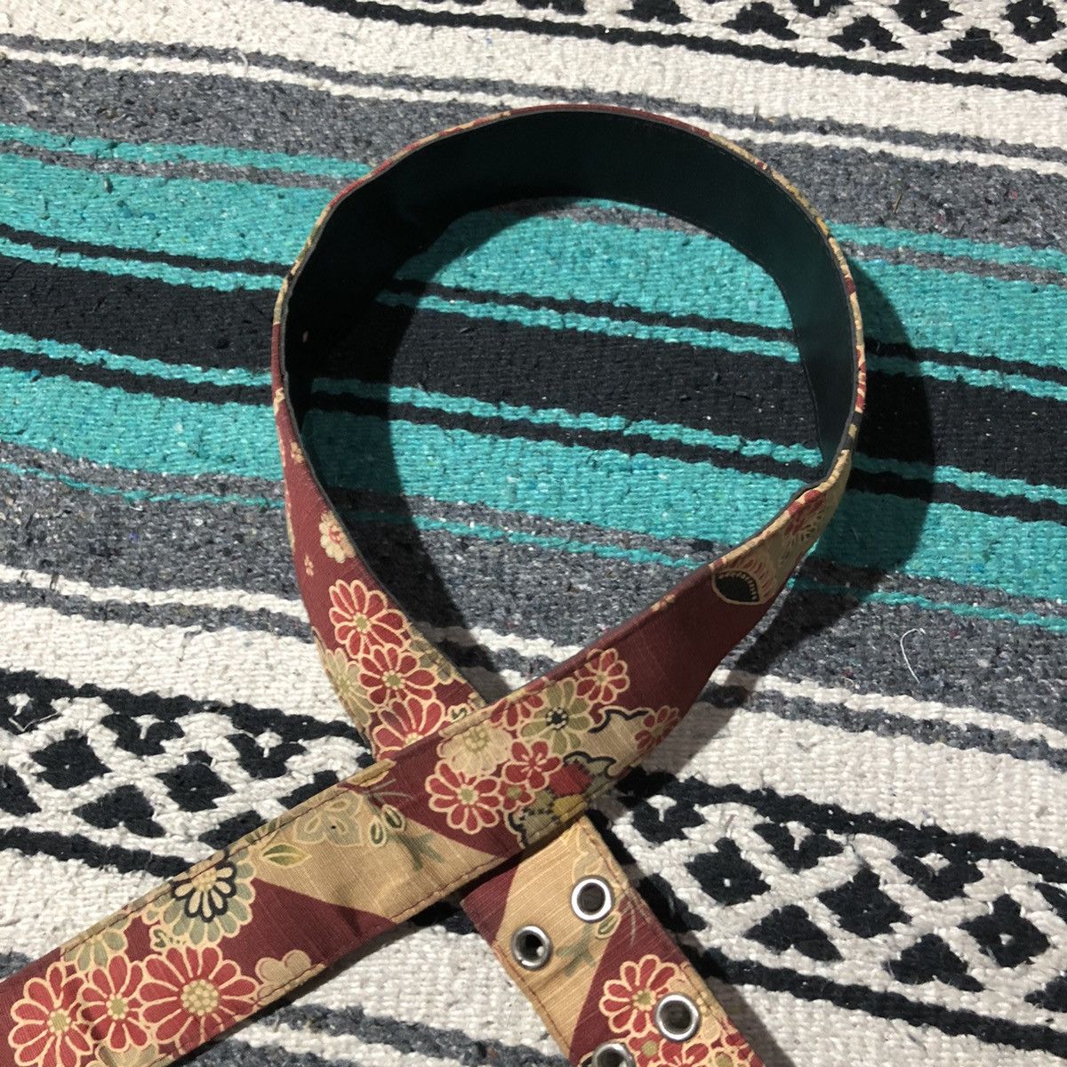 If Six Was Nine Unknown - Flower Studded Belts Size ONE SIZE - 4 Thumbnail