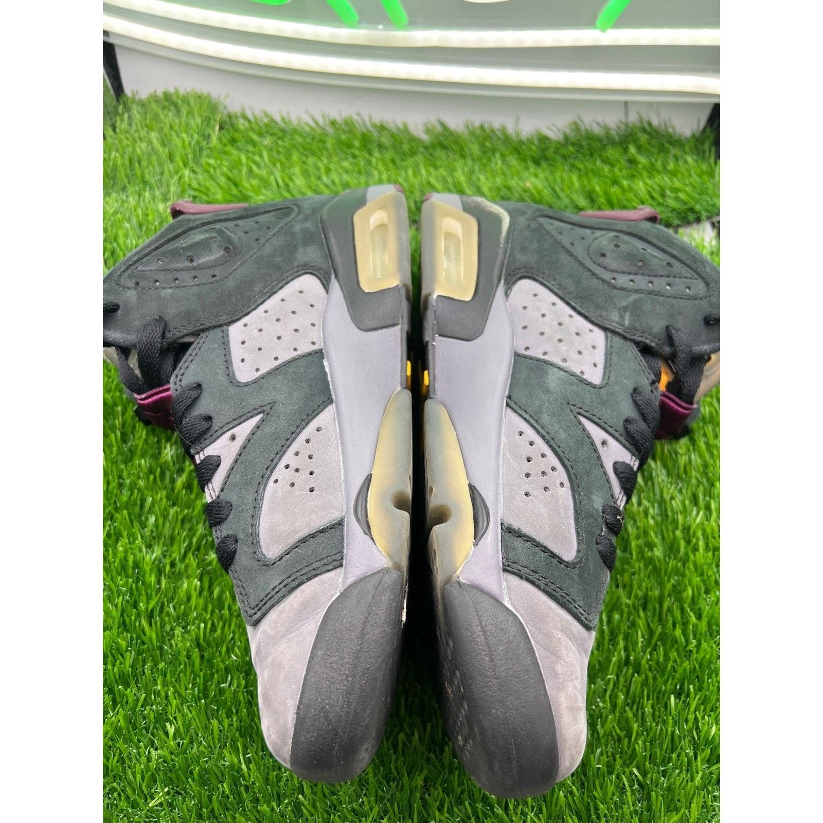 Jordan Brand Nike Air Jordan 6 Retro GS 'Bordeaux' Shoes Youth Size 4Y Size US 5 / EU 37 - 3 Thumbnail