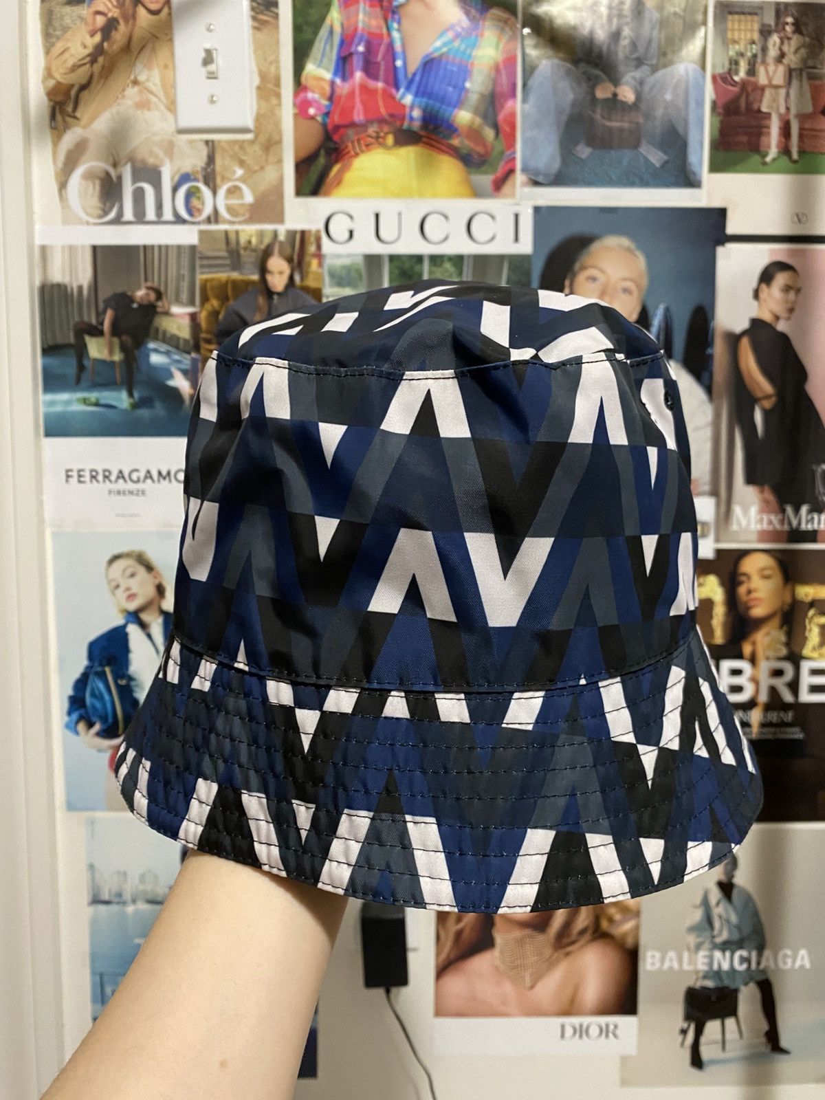 Valentino Valentino Reversible Bucket Hat Size ONE SIZE - 7 Thumbnail