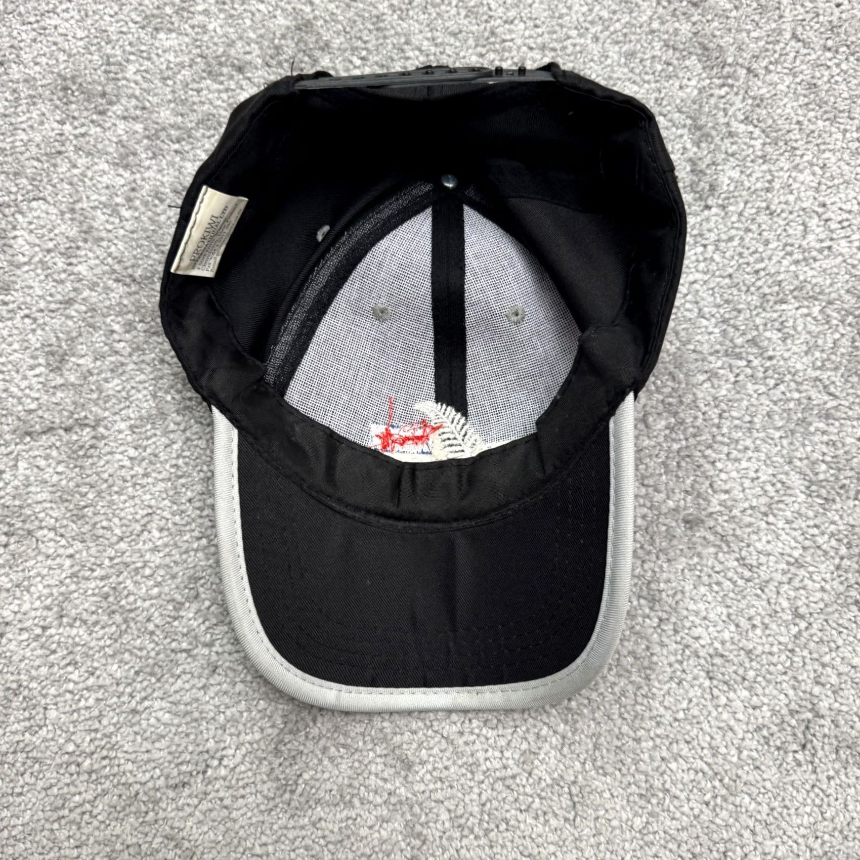 Vintage Prokiwi New Zealand Silver Fern Flag Snapback Hat Cap Unises OSFA Black Cotton Size ONE SIZE - 7 Thumbnail