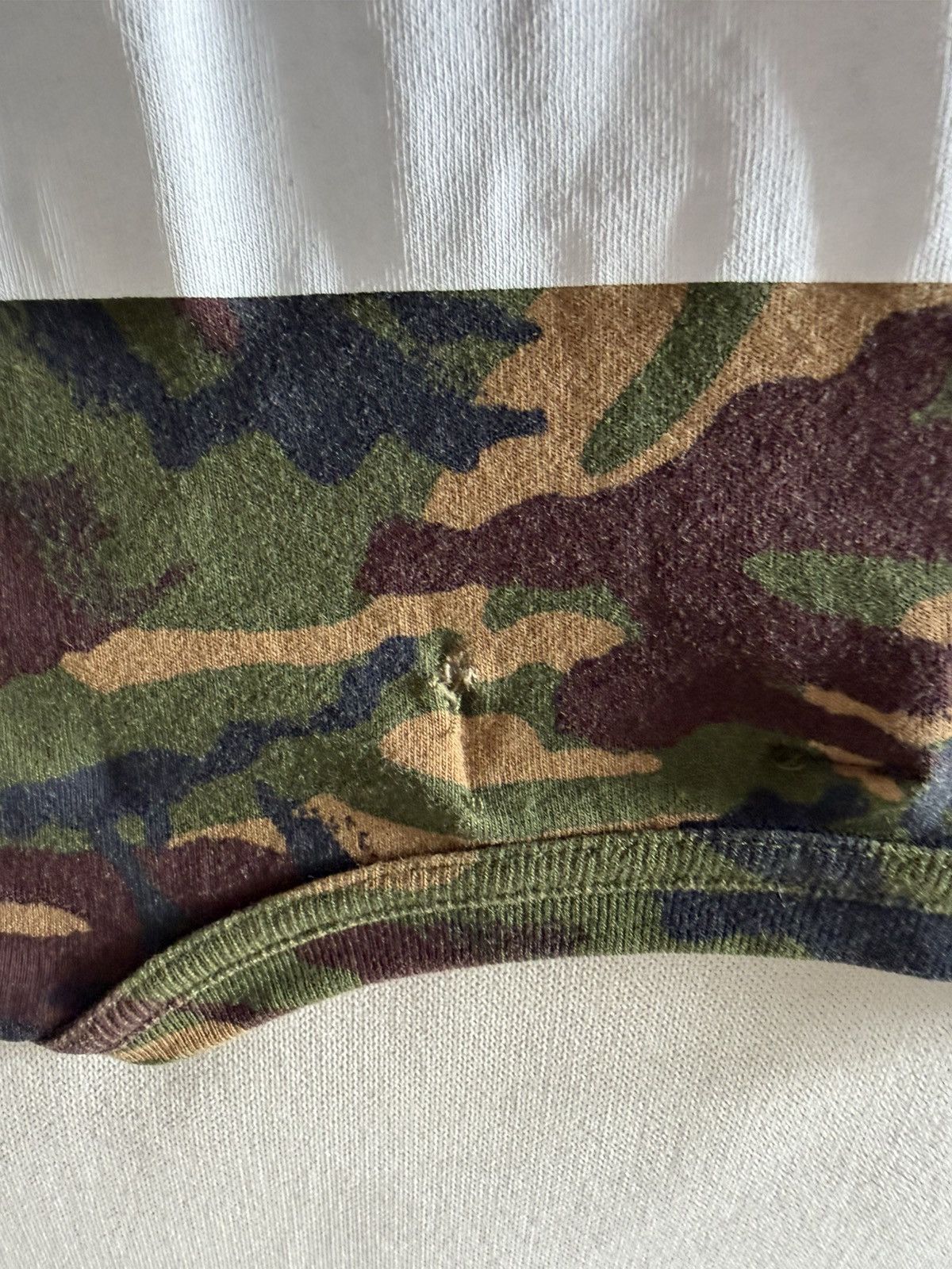 Off-White Off-White Camo Temperature Tee XL (Virgil Era) Size US XL / EU 56 / 4 - 4 Thumbnail