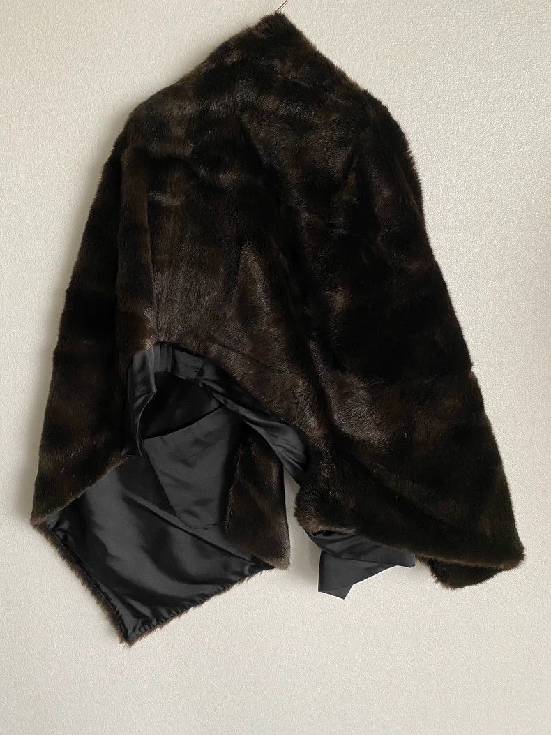 Comme des Garcons Comme Des Garcons size 均码 Faux fur oversized asymmetric dec Size S / US 4 / IT 40 - 4 Thumbnail