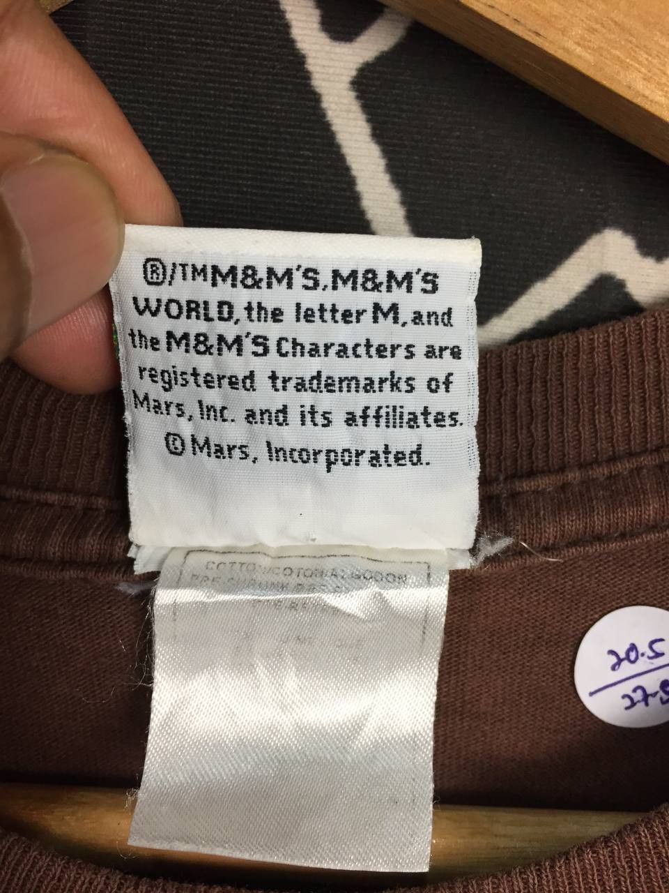 Vintage Vtg M&M's World Milk Chocolate Center Logo Promo Tee Size US M / EU 48-50 / 2 - 12 Thumbnail