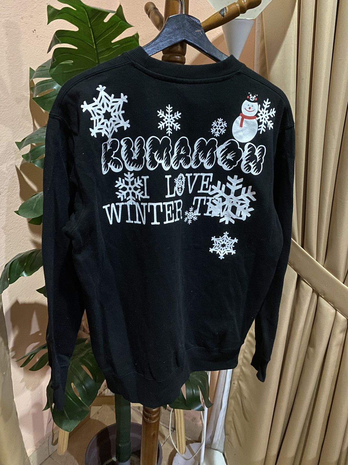Japanese Brand Vintage Kumamon Japan Winter Sweatshirt Black Medium - Cute Size US M / EU 48-50 / 2 - 9 Thumbnail