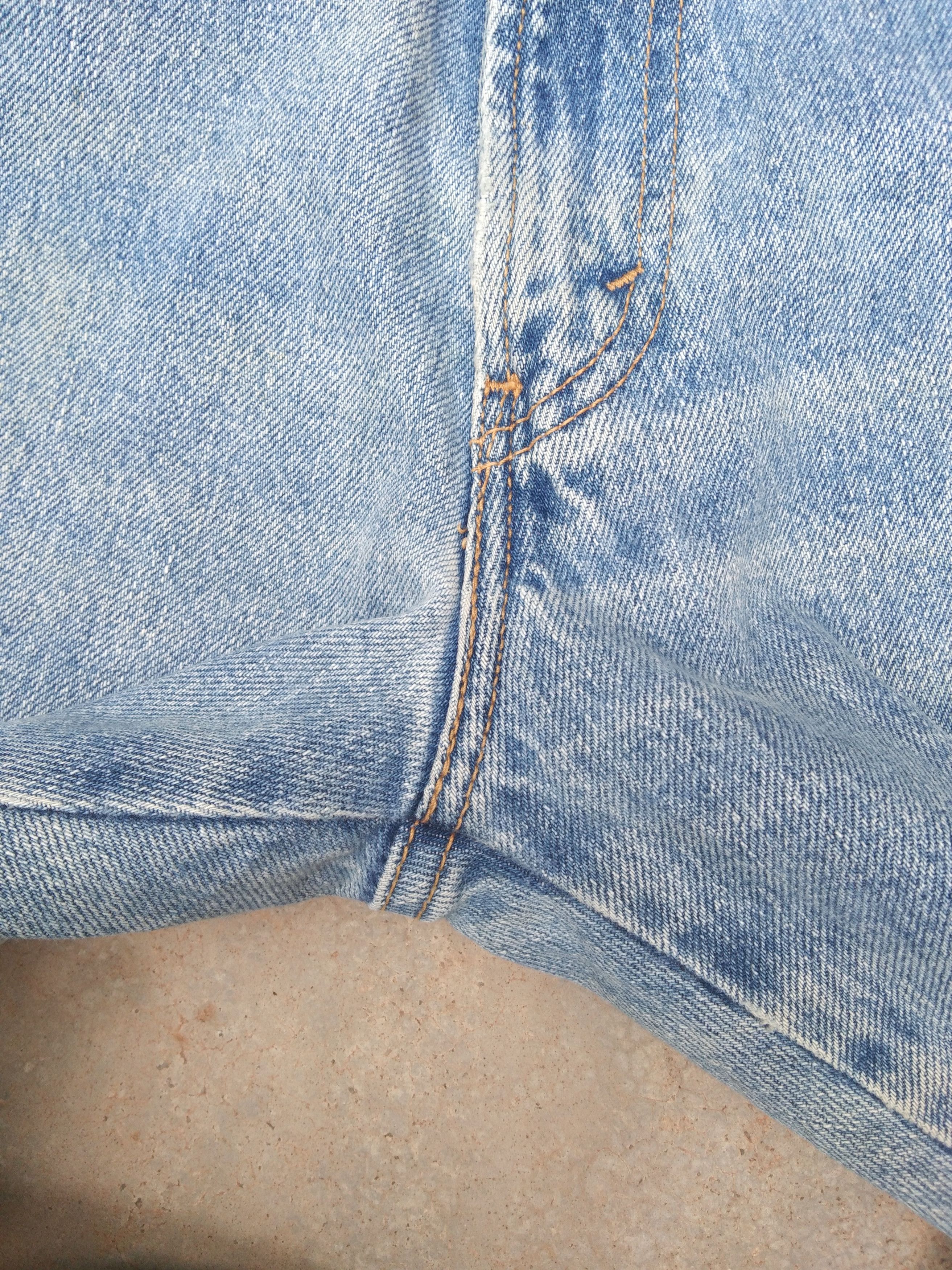 Jean × Levi's × Vintage Vintage Levis 517 Boot Cut Distressed Jeans 33x30 Size US 33 - 8 Thumbnail