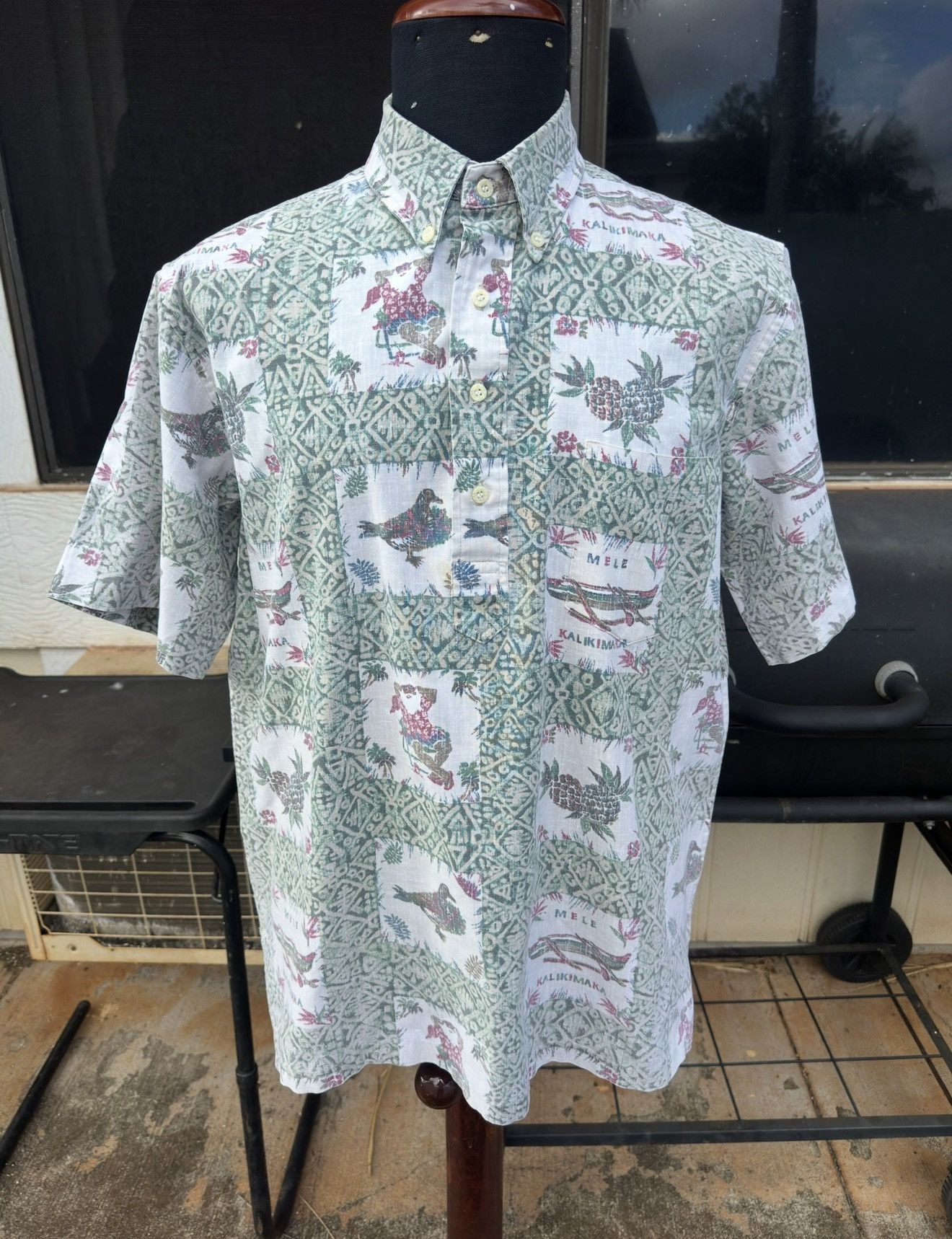 Reyn Spooner PreOwned Reyn Spooner Mele Kalikimaka Christmas Men's L Size US L / EU 52-54 / 3 - 1 Thumbnail