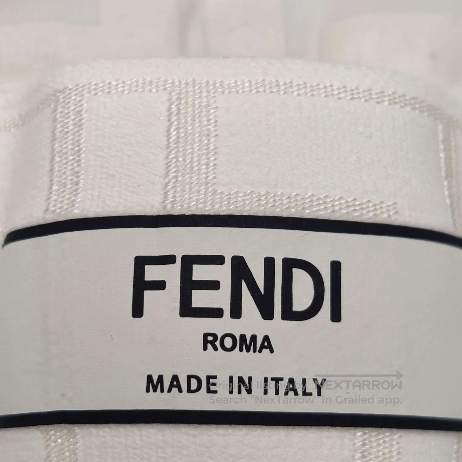 Fendi Fendi White FF Pattern Cropped Tank Top. Size XXS / US 00 / IT 34 - 1 Thumbnail