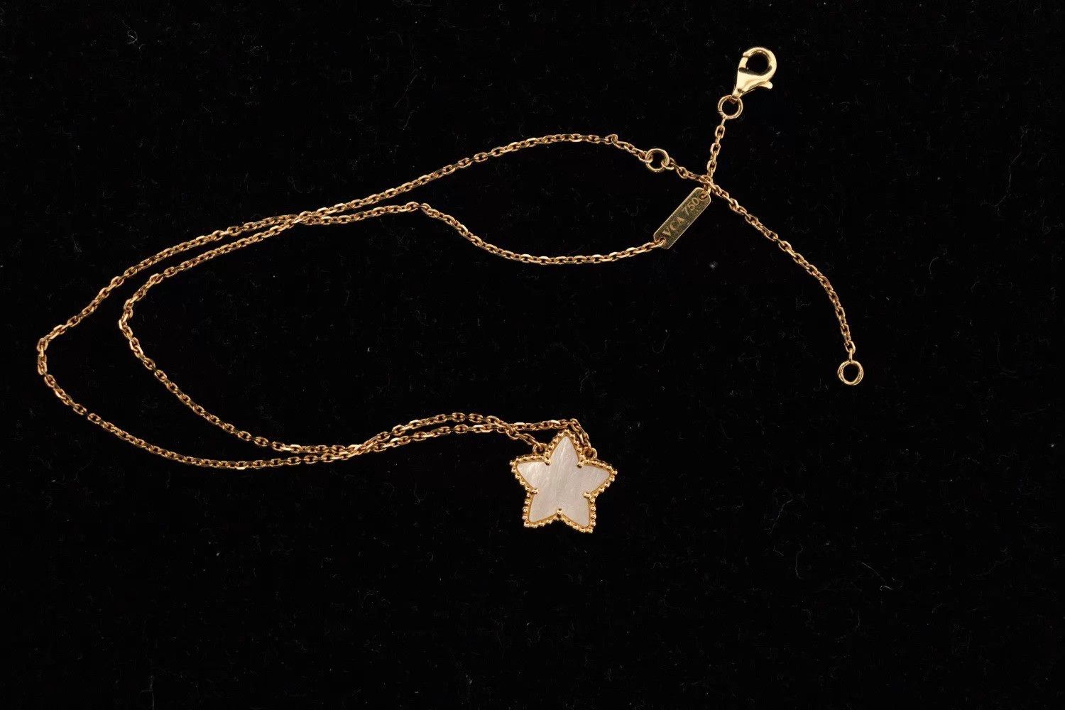 Van Cleef & Arpels VC&A 5-Pointed Star Necklace 18k Gold Double-Sided Rare JB Size ONE SIZE - 3 Thumbnail
