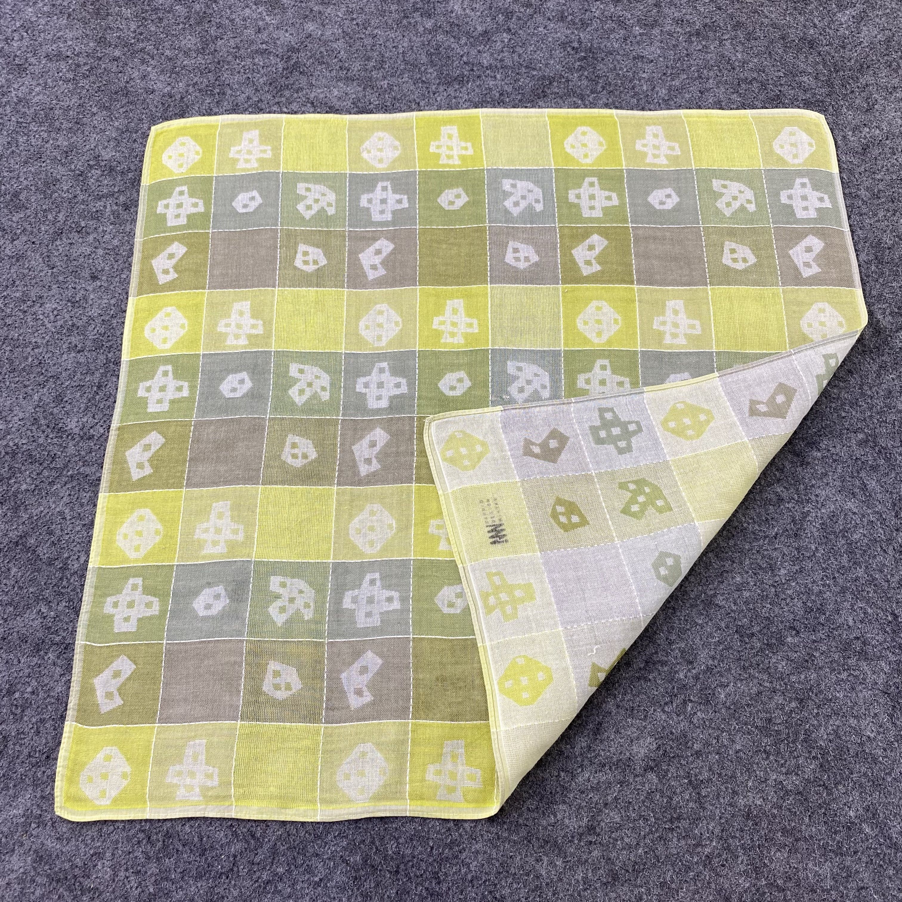 Issey Miyake × Japanese Brand Issey Miyake Handkerchief / Bandana / Neckerchief-B1311 Size ONE SIZE - 6 Thumbnail