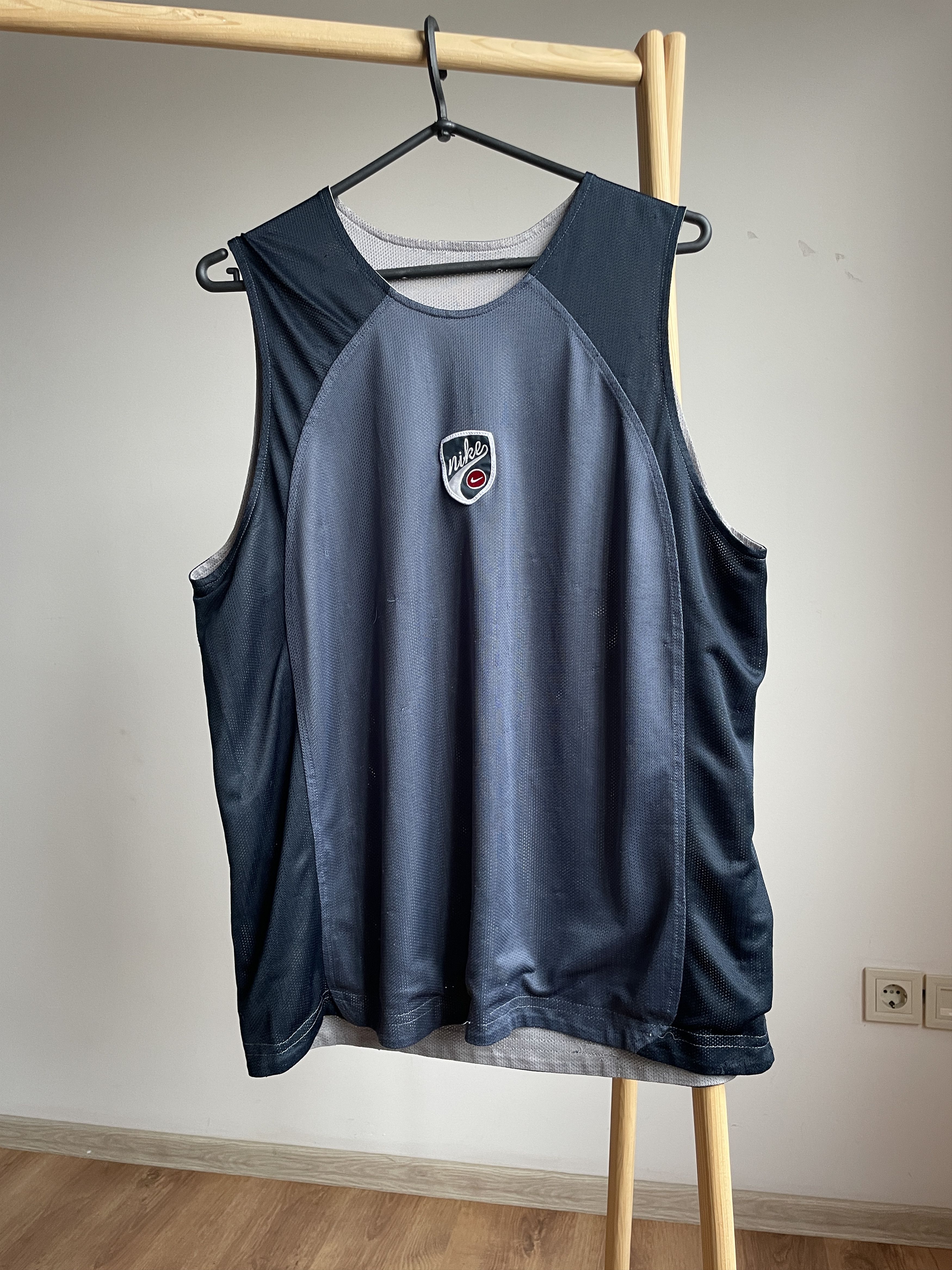 Nike Nike Vintage Y2K Mesh Reversible Swoosh Tank Top Size US L / EU 52-54 / 3 - 2 Thumbnail