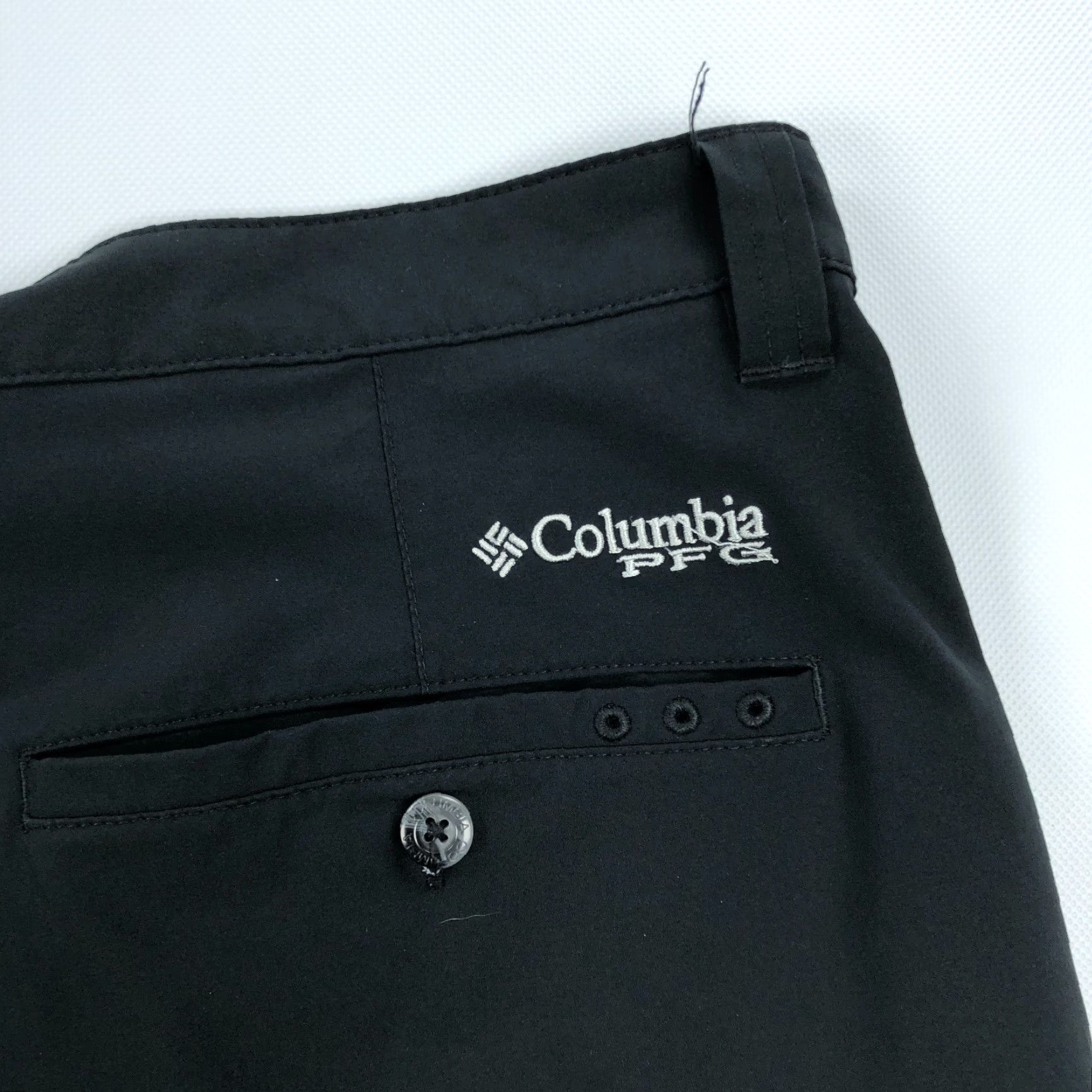 Vintage Columbia PFG Hybrid Shorts Mens 42 Solid Black 10" Inseam Cargo Casual Beach Outdoor Walking Surf Turf 4 Way Stretch Boardwalk Mens Size US 42 / EU 58 - 5 Thumbnail