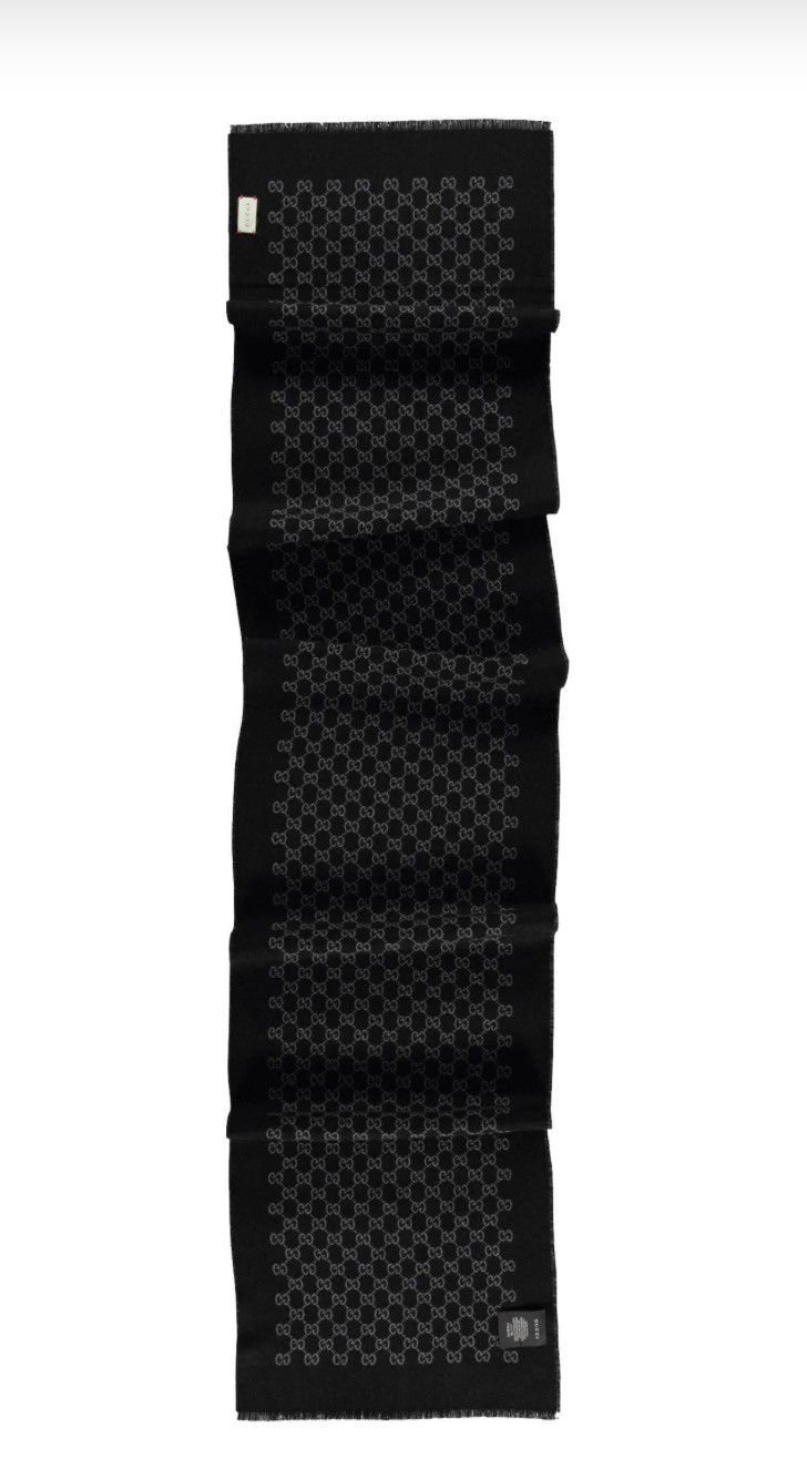 Gucci Men's woollen scarf