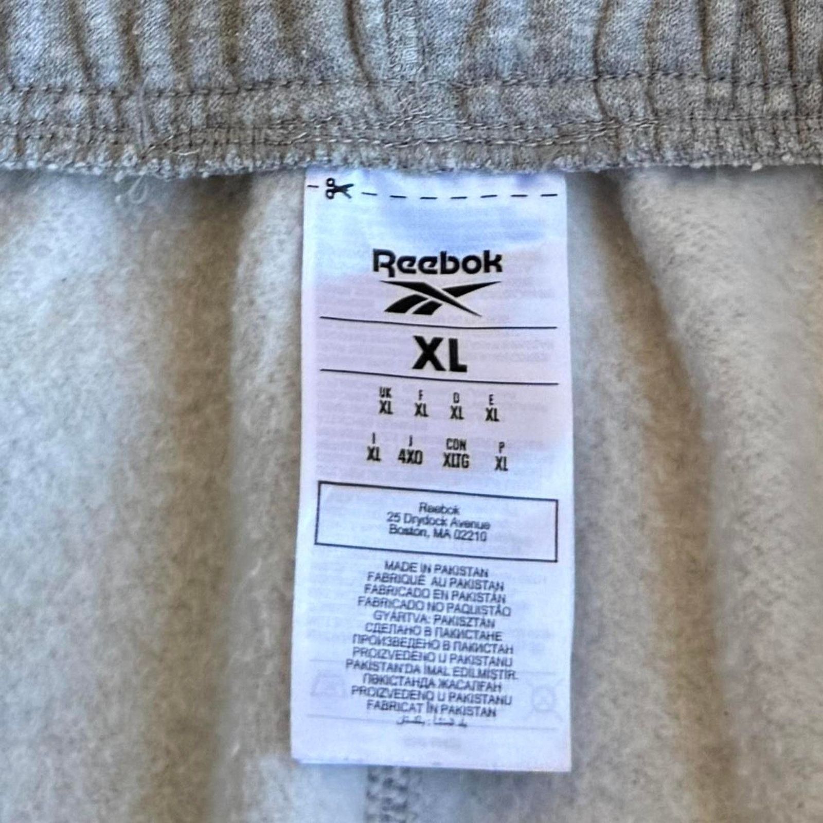 Reebok × Vintage Vintage Y2K Reebok Grey Baggy Cargo Technical Sweatpants Size US 40 / EU 56 - 4 Thumbnail