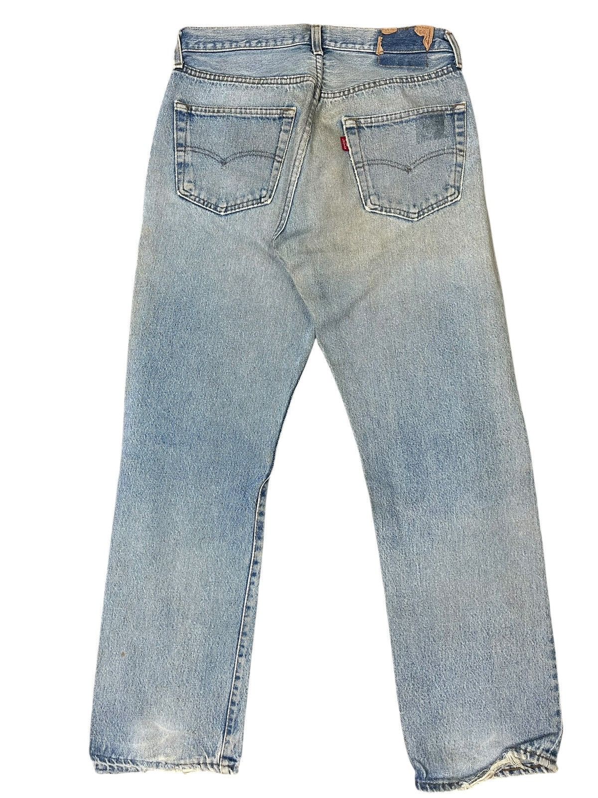 Levi's Vintage Levis 501 Straight Cut Distressed Single Stitch Size US 30 / EU 46 - 2 Thumbnail