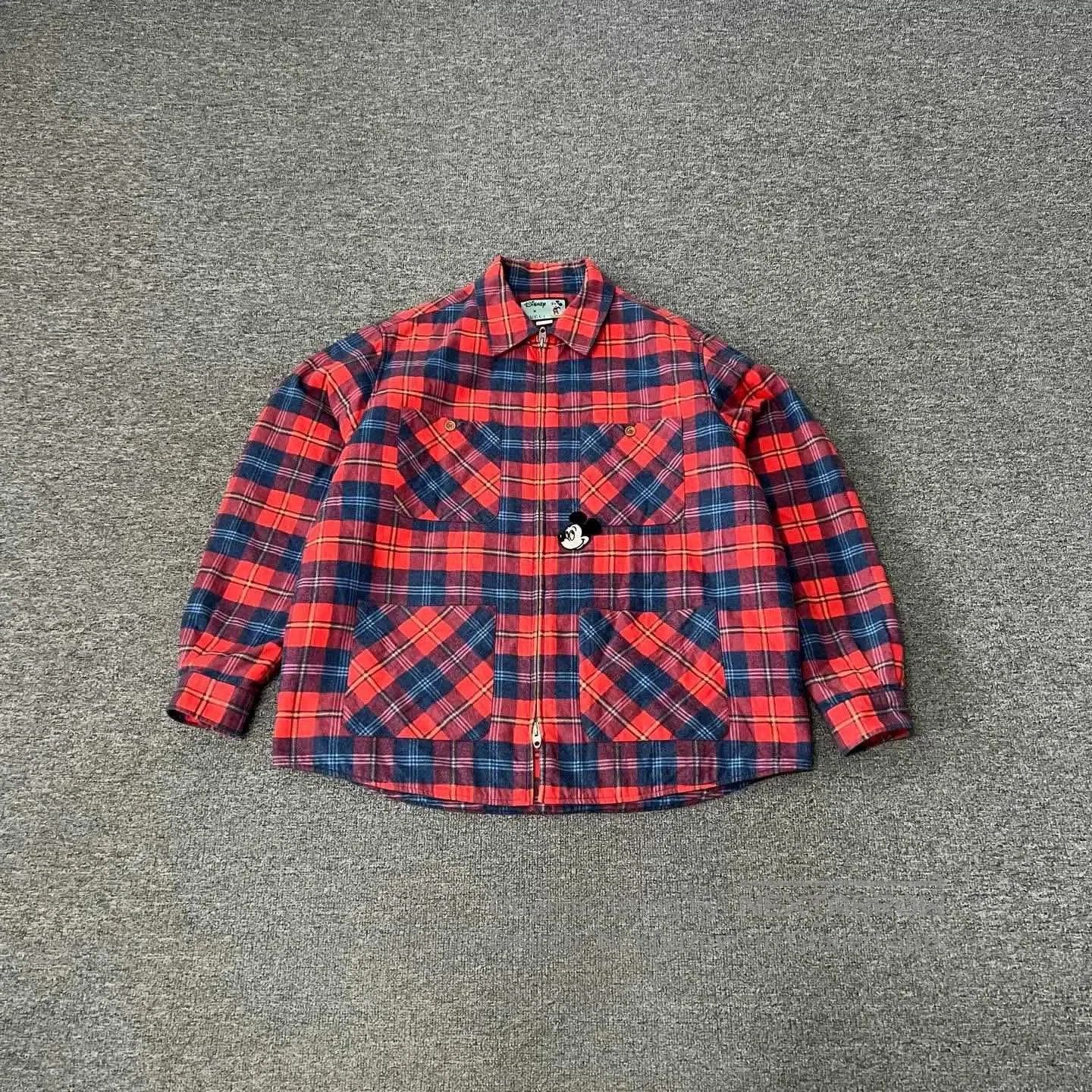 Gucci Gucci x Disney Mickey Red Blue Plaid Puffer. Size US S / EU 44-46 / 1 - 1 Thumbnail