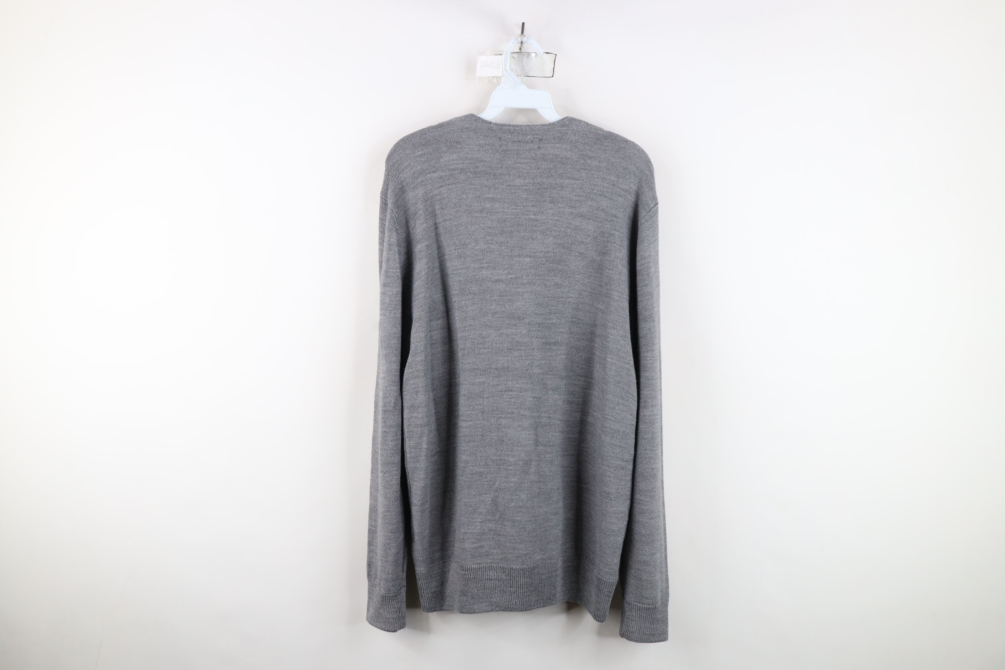 Vintage Vintage 90s Streetwear Button Cardigan Sweater Gray Acrylic Size US M / EU 48-50 / 2 - 11 Thumbnail