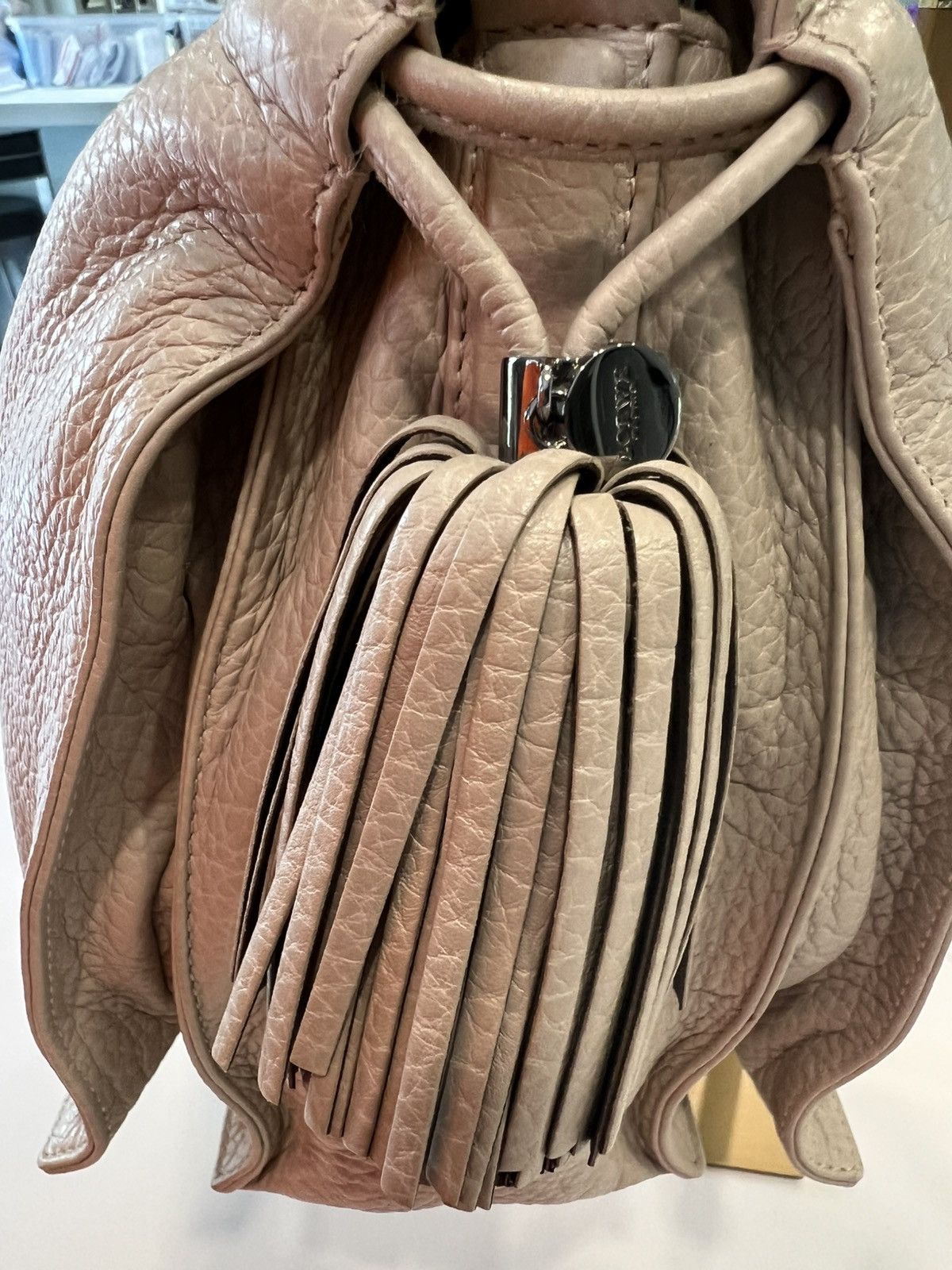 Loewe Loewe Vintage Pebbled Leather Tassel Shoulder Bag Size ONE SIZE - 4 Thumbnail
