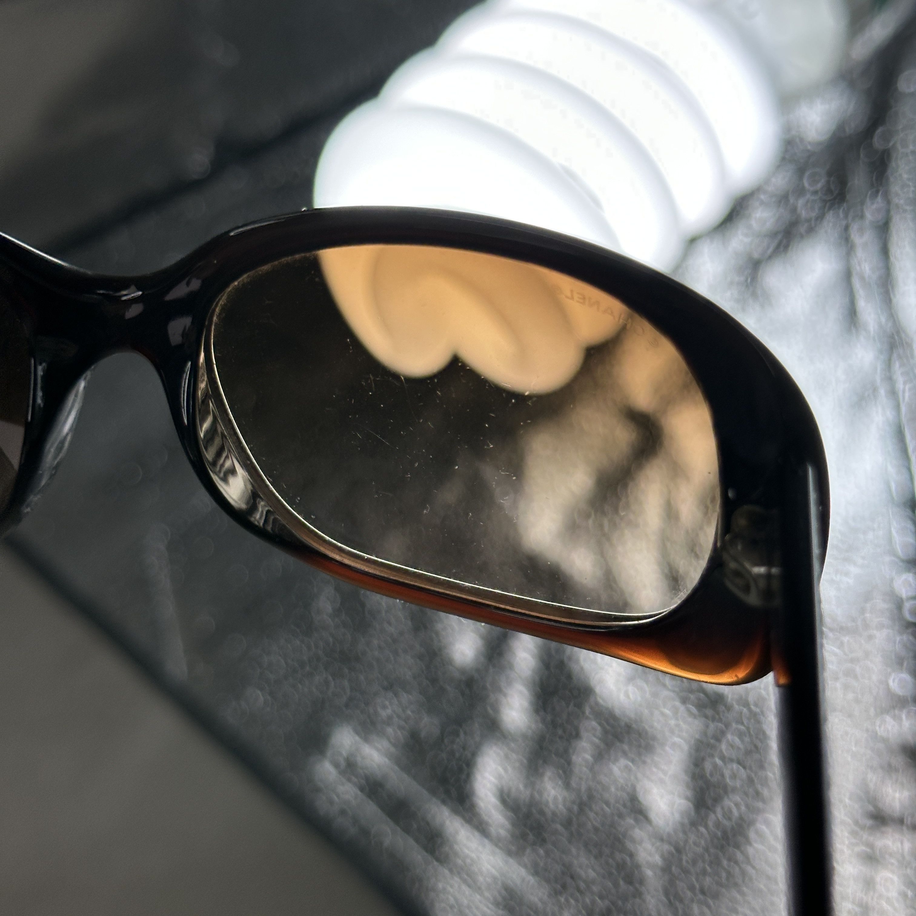 Chanel × Vintage Vintage Chanel Swarovski Crystal CC Logo 00s Sunglasses Size ONE SIZE - 9 Thumbnail