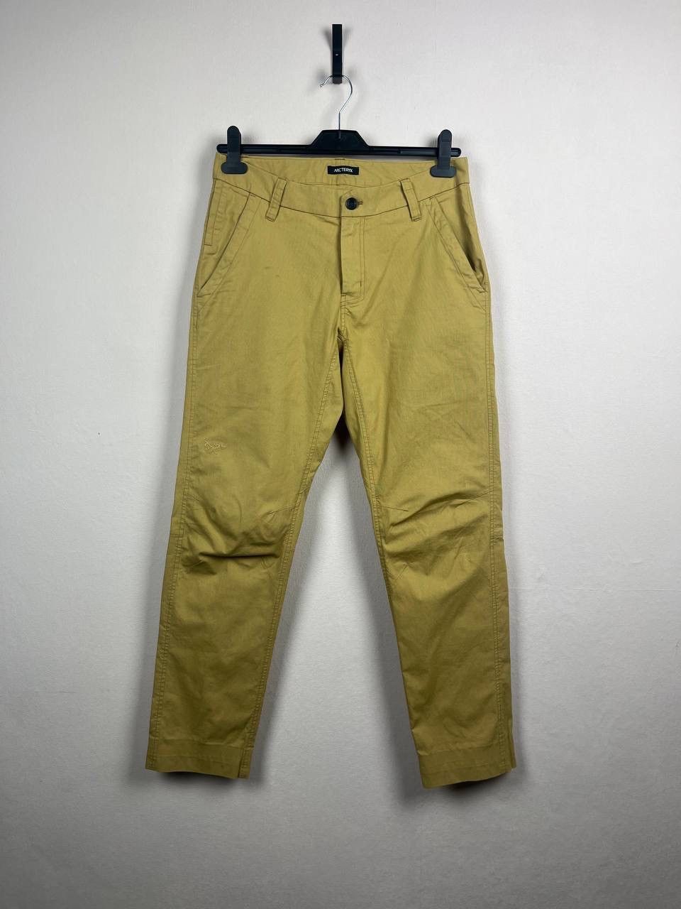 Arc'teryx Arc'teryx Chino Pants Men's 32 Beige Cotton Blend Straight Size US 32 / EU 48 - 1 Thumbnail
