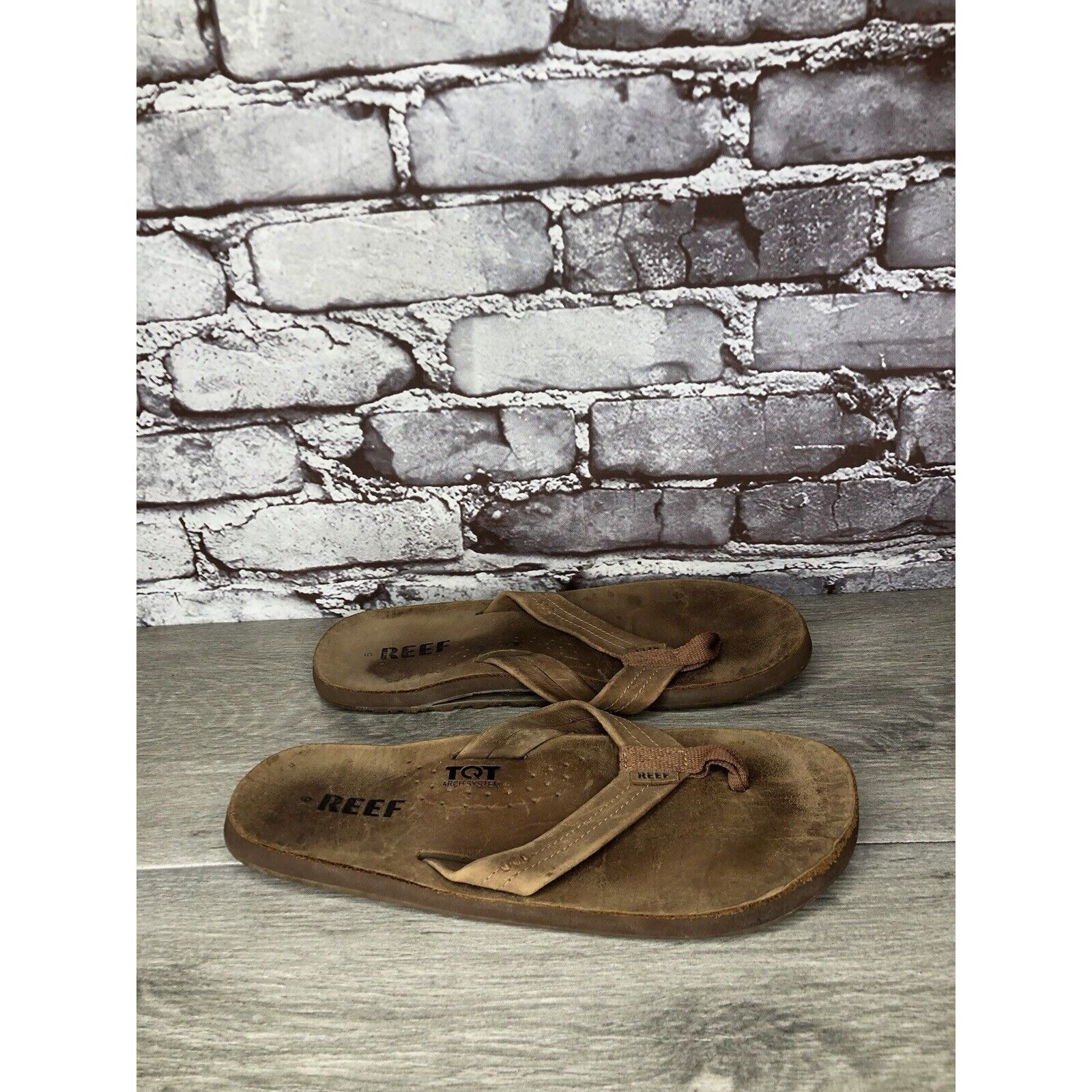 REEF Reef TQT Brown Leather Bottle Opener Beach Flip Flops Sandal Size US 9 / EU 42 - 14 Thumbnail