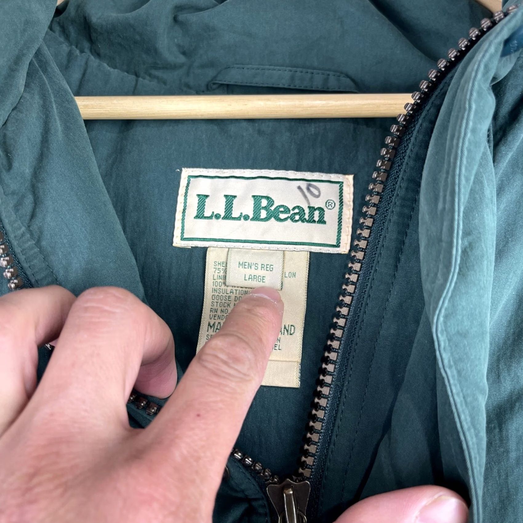 Vintage VINTAGE L.L. Bean Jacket Parka Coat Long Hooded Down Green Mens Large Size US L / EU 52-54 / 3 - 5 Thumbnail