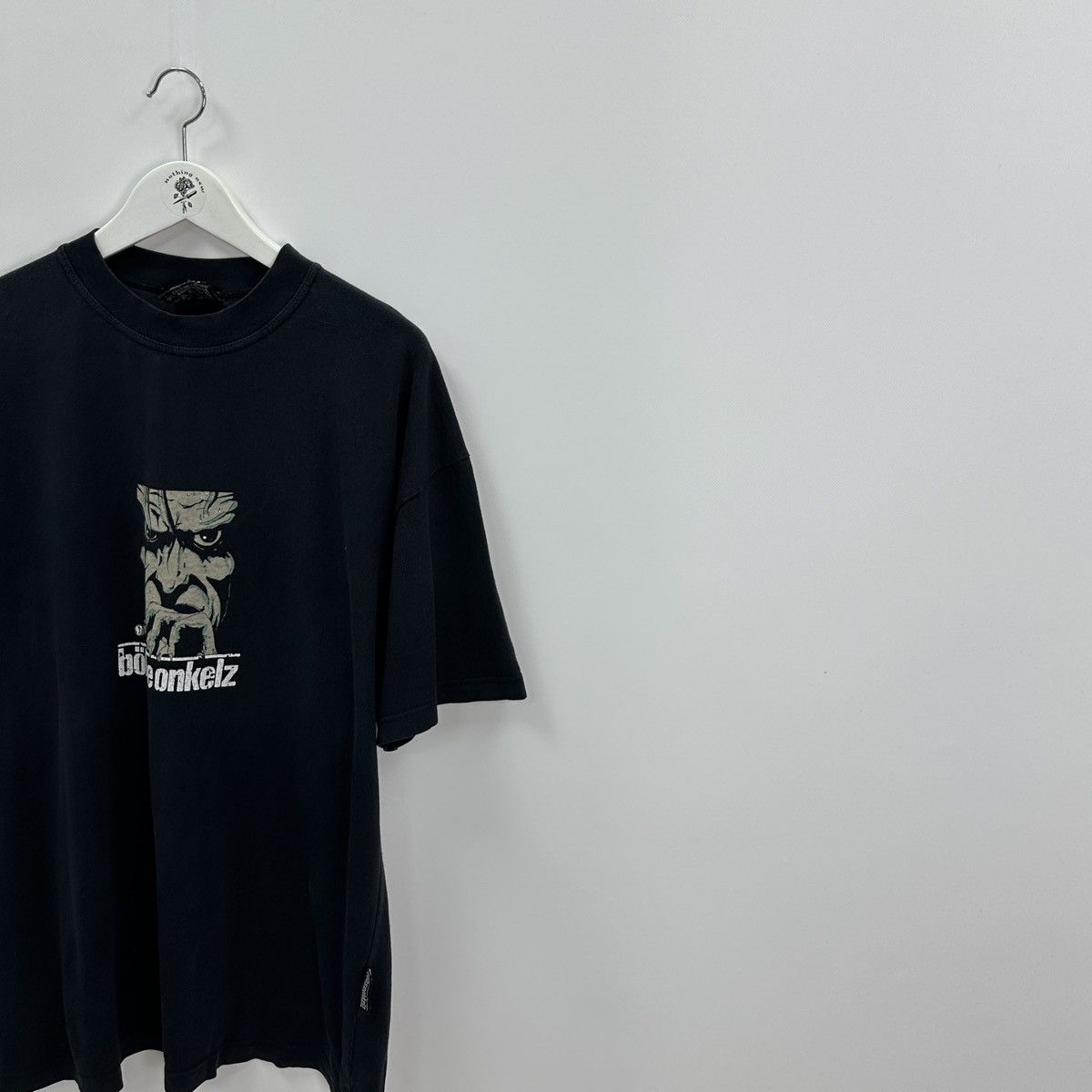 Vintage Vintage bohse onkez heiliege lieder angles tee rock tour y2k Size US L / EU 52-54 / 3 - 4 Thumbnail