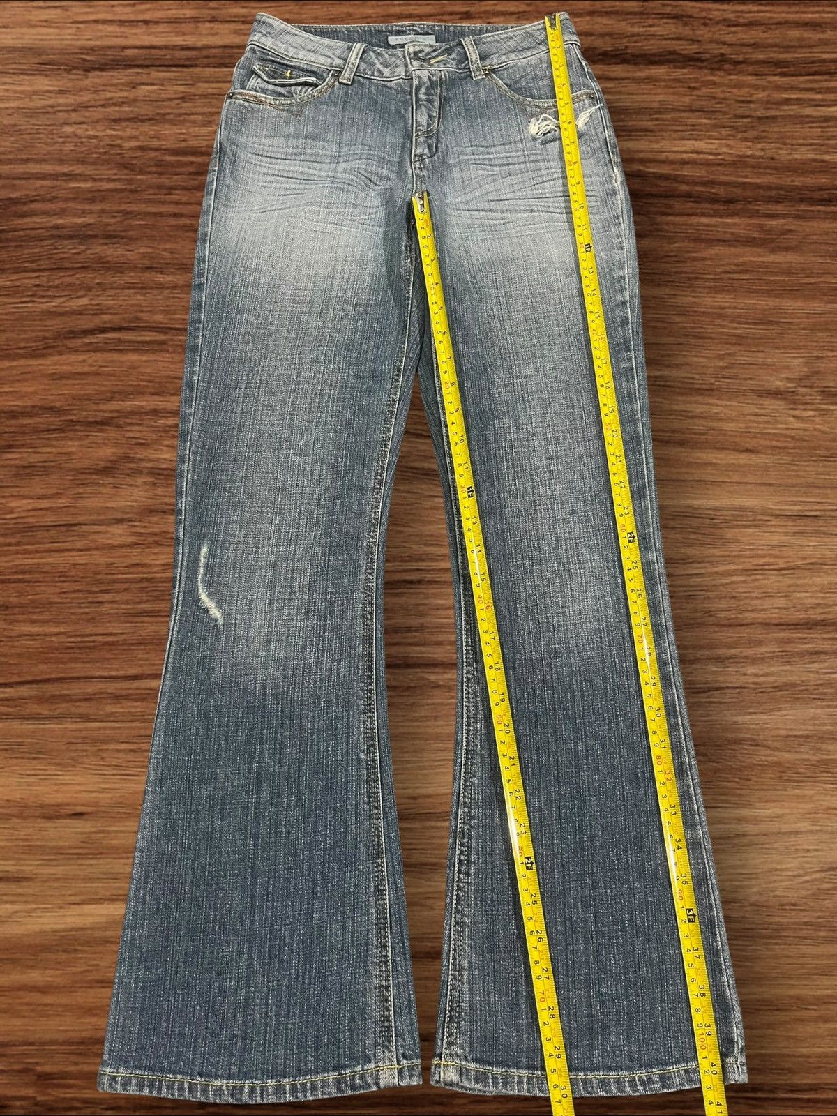 Japanese Brand Vintage Japanese Brand Blue Washed Distressed Flare Jeans Size 27" / US 4 / IT 40 - 11 Thumbnail
