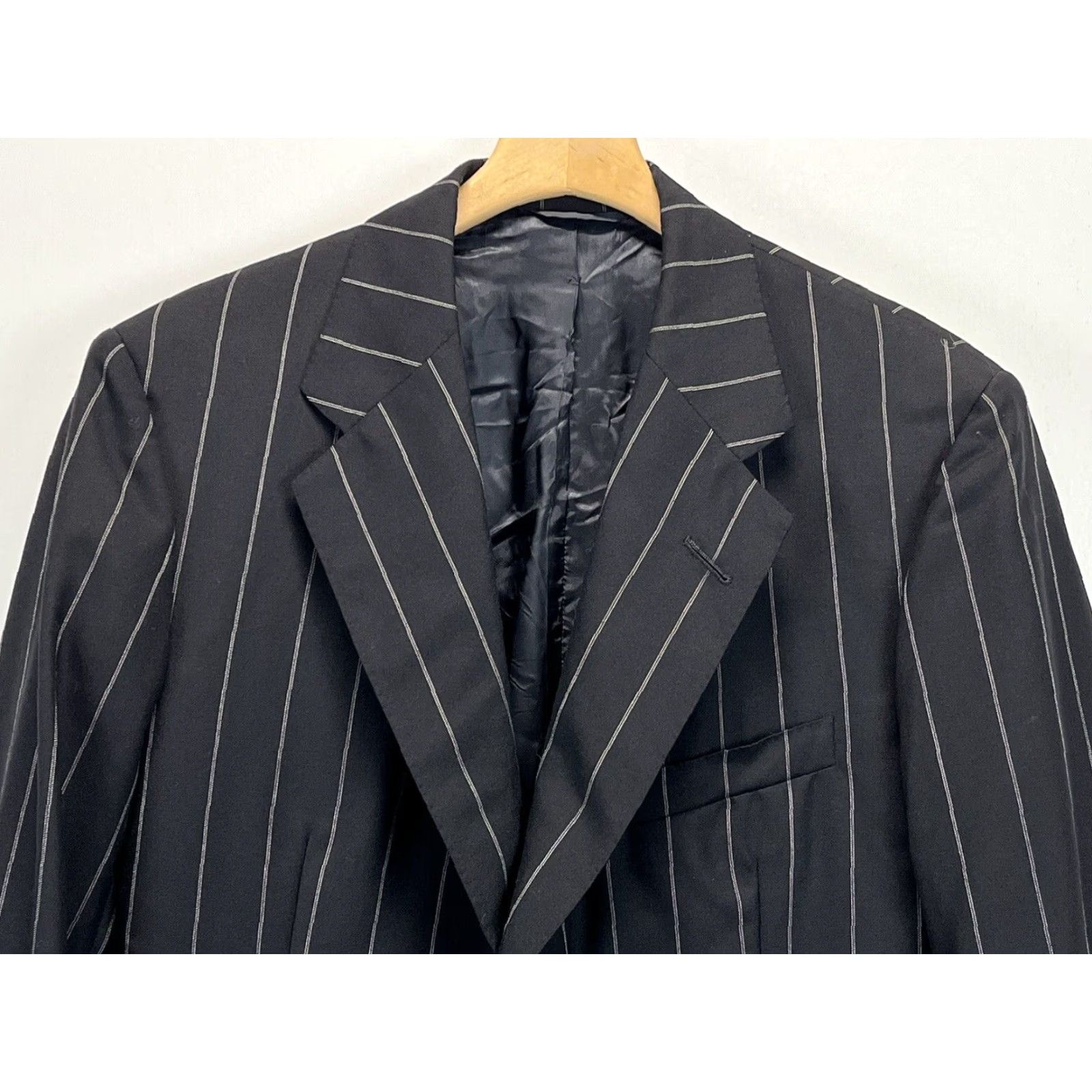 Vintage VINTAGE Edgar Pomeroy Suit 2 Piece 42L Black Pinstripe USA Mens *Flaw* Size 42R - 3 Thumbnail