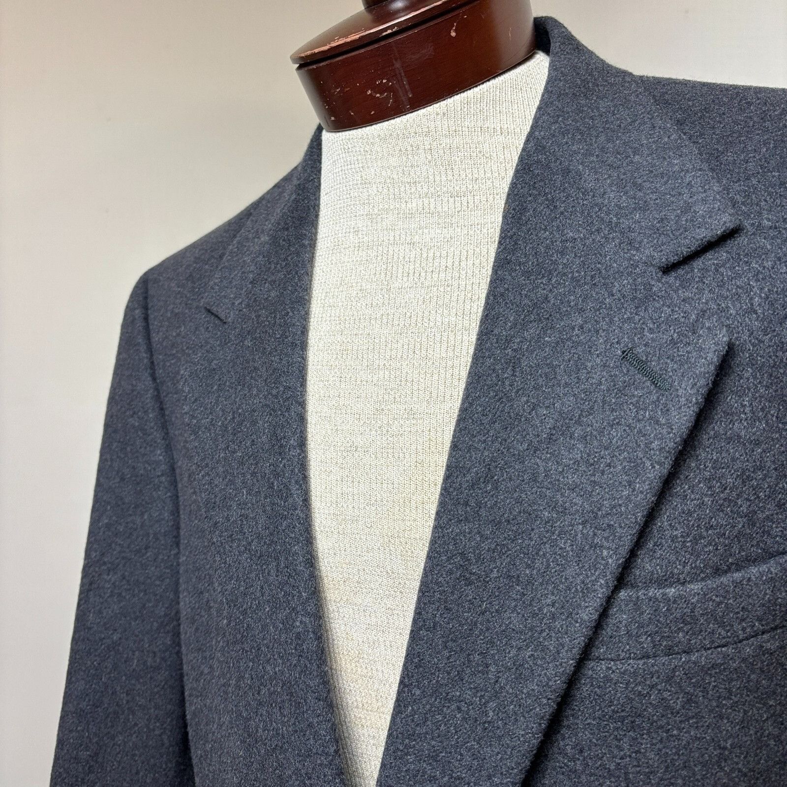 Bill Blass Bill Blass Men's 42R Charcoal Gray Sport Coat Blazer Baby So Size 42R - 3 Thumbnail