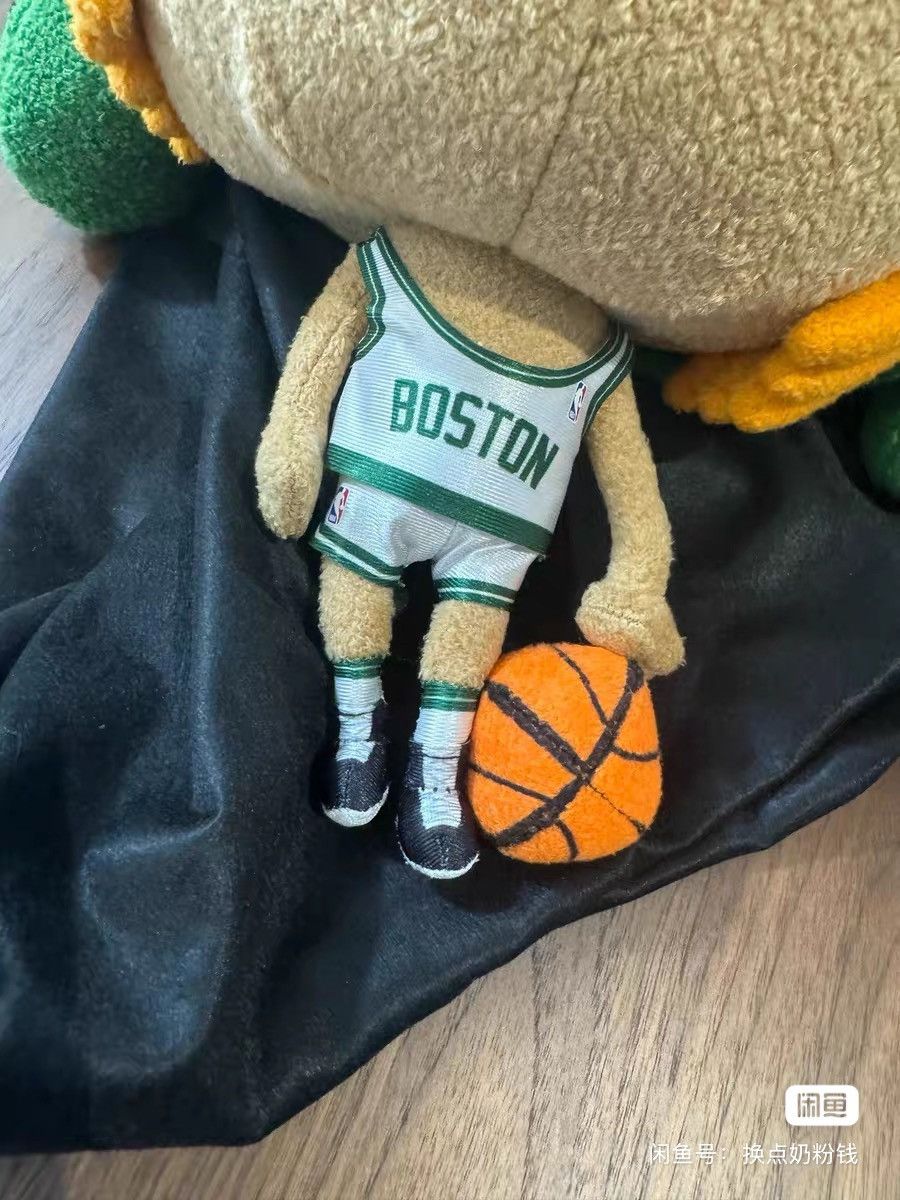 NBA Trice x Edgar PlansNBA art toy Size ONE SIZE - 3 Thumbnail