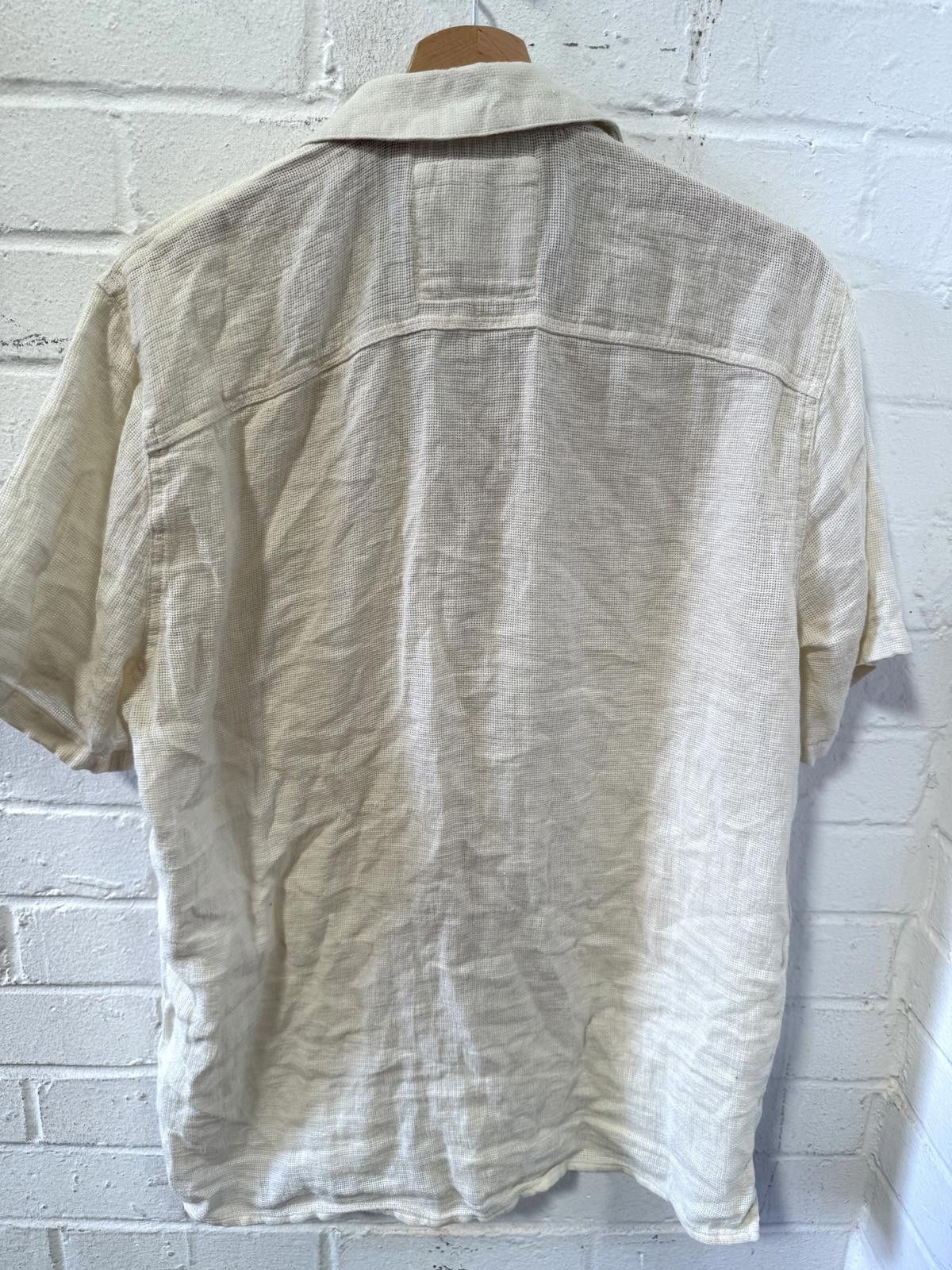 Hollister Hollister Casual Short Sleeve Shirt Size US L / EU 52-54 / 3 - 3 Thumbnail