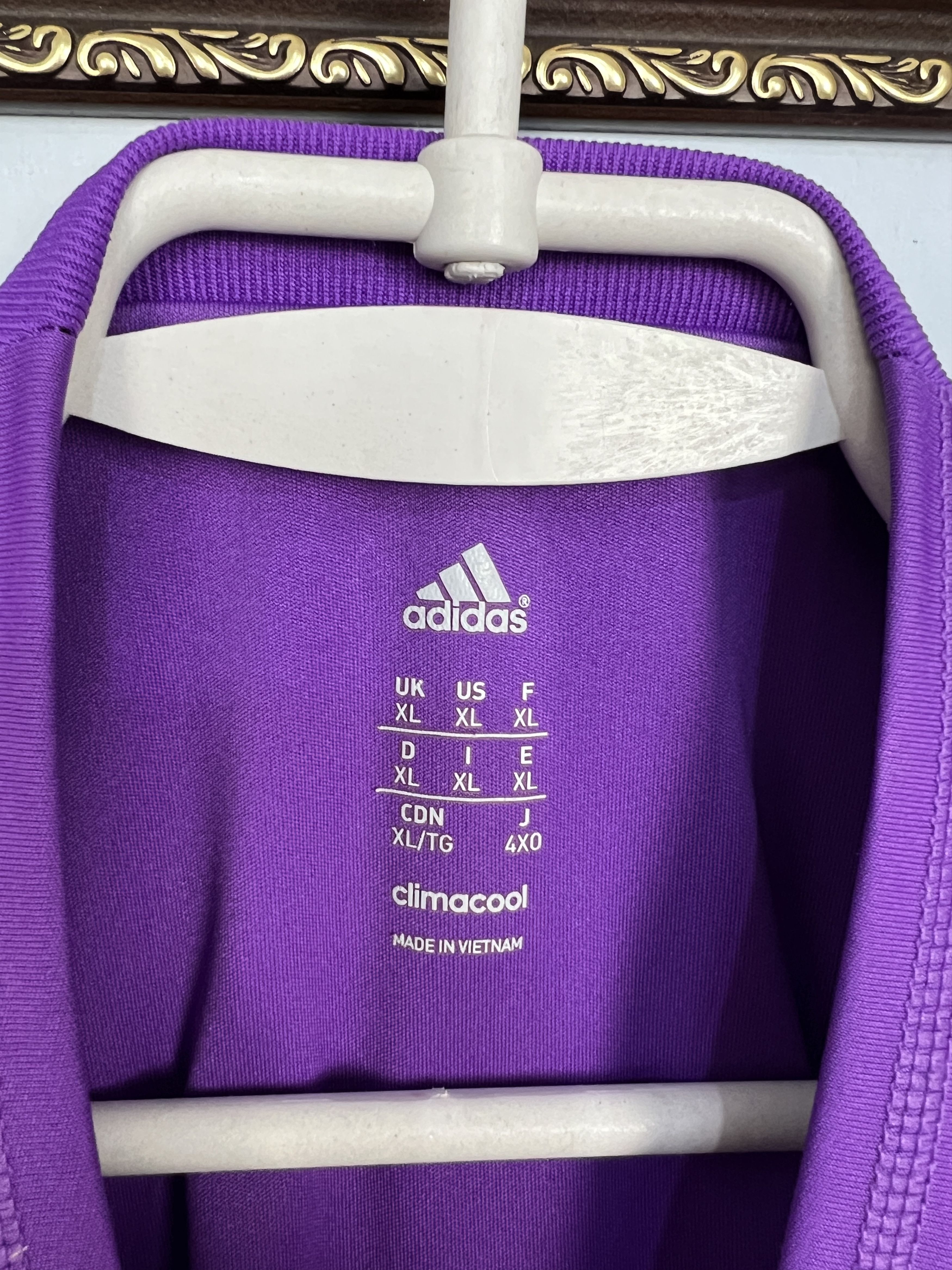Adidas Real Madrid Goalkeeper football shirt 2013 Soccer Adidas Size US XL / EU 56 / 4 - 7 Thumbnail