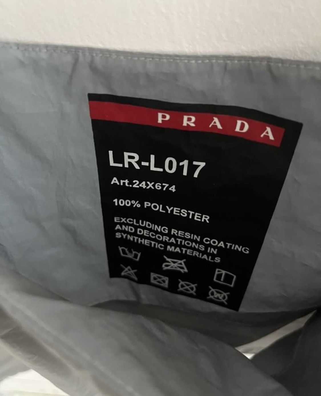 Prada Prada linea rossa SS 2021 reflective nylon tanktop Size XS / US 0-2 / IT 36-38 - 11 Thumbnail
