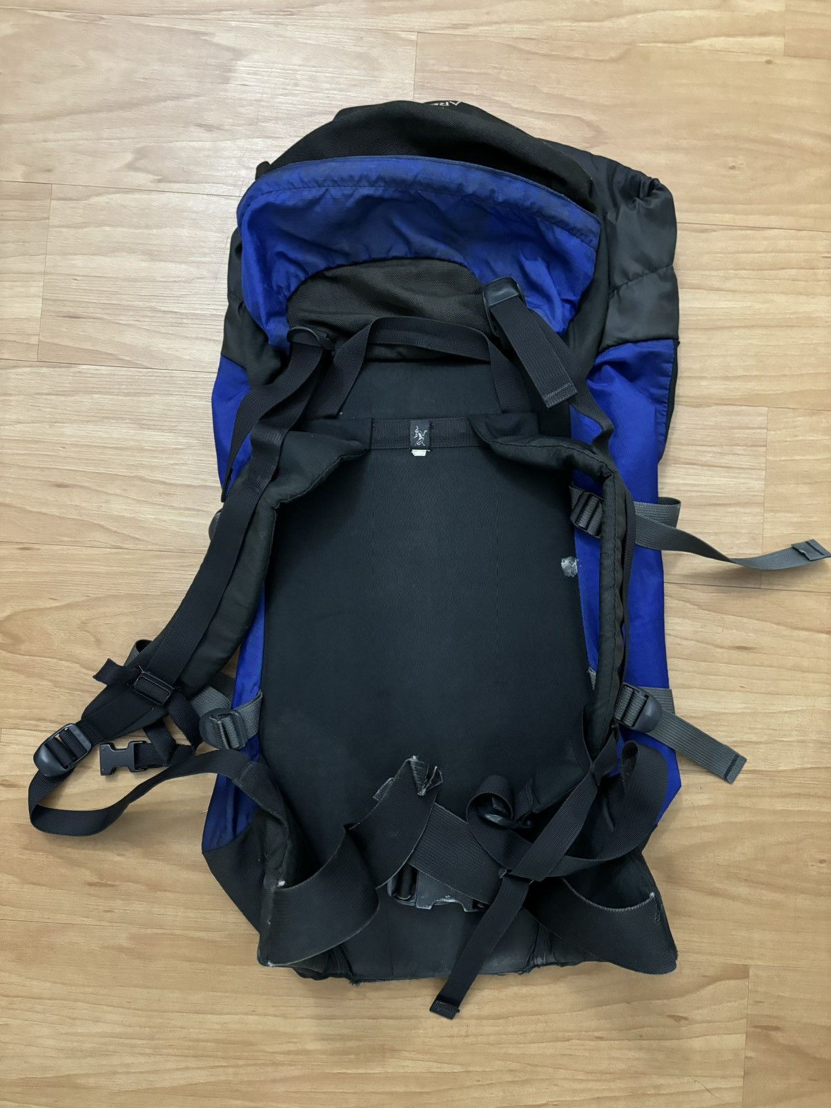 Arc'teryx 🖲️ Vintage Arc’teryx Bora 30 Hiking Backpack (OS) Size ONE SIZE - 9 Thumbnail