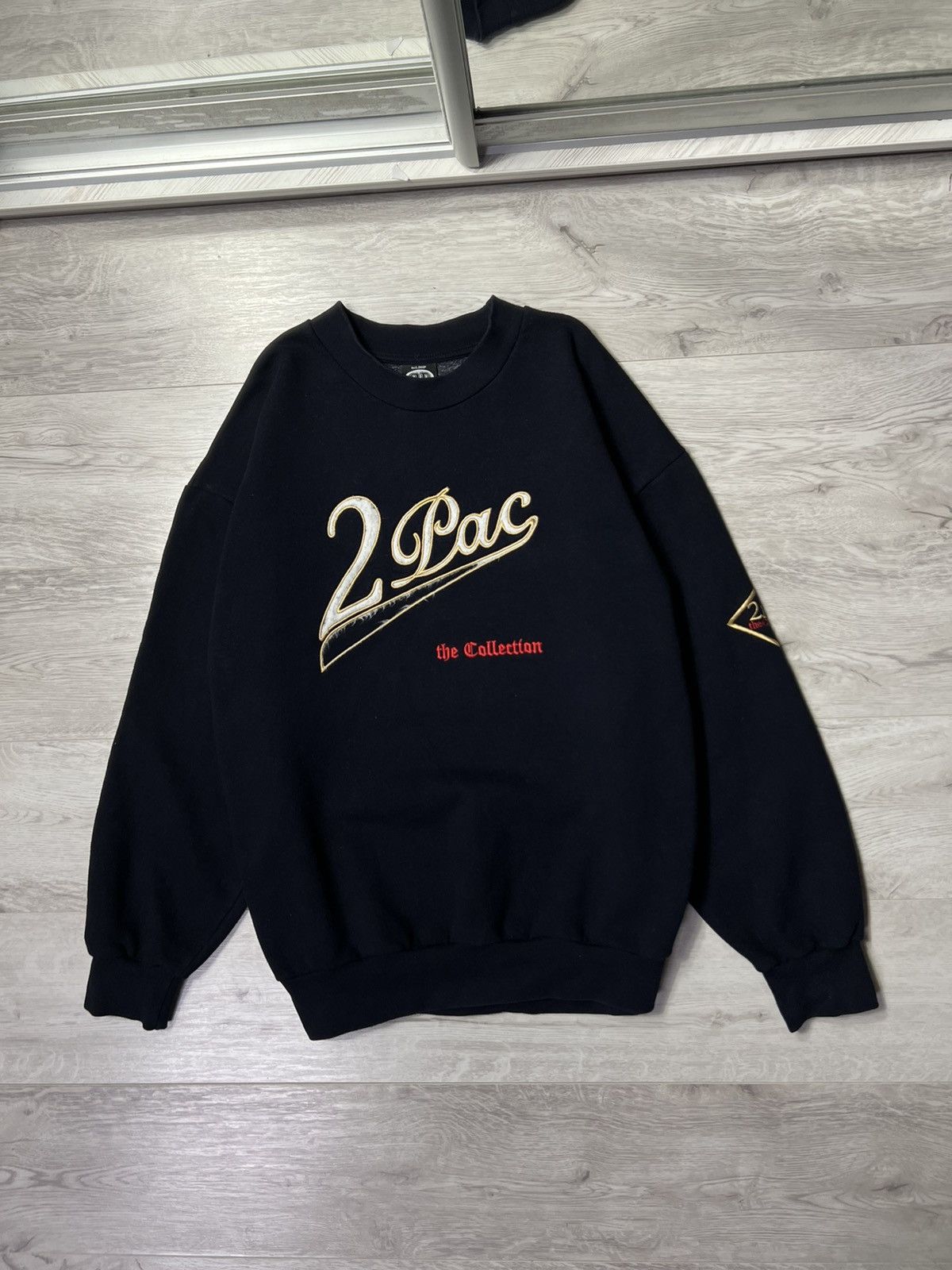 Rap Tees Rare Vintage 2PAC The Collection Sweatshirt Big Logo Size US XL / EU 56 / 4 - 1 Thumbnail