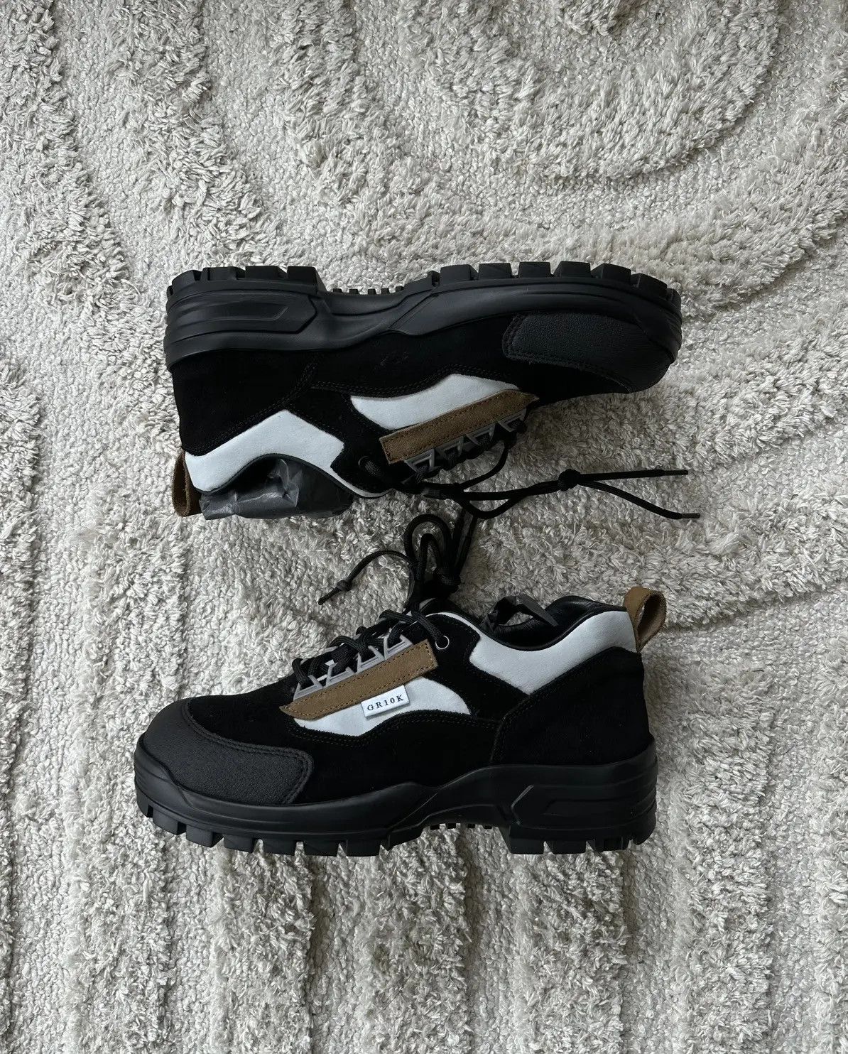 GR10K GR10k HED Sneaker Size US 9.5 / EU 42-43 - 1 Thumbnail