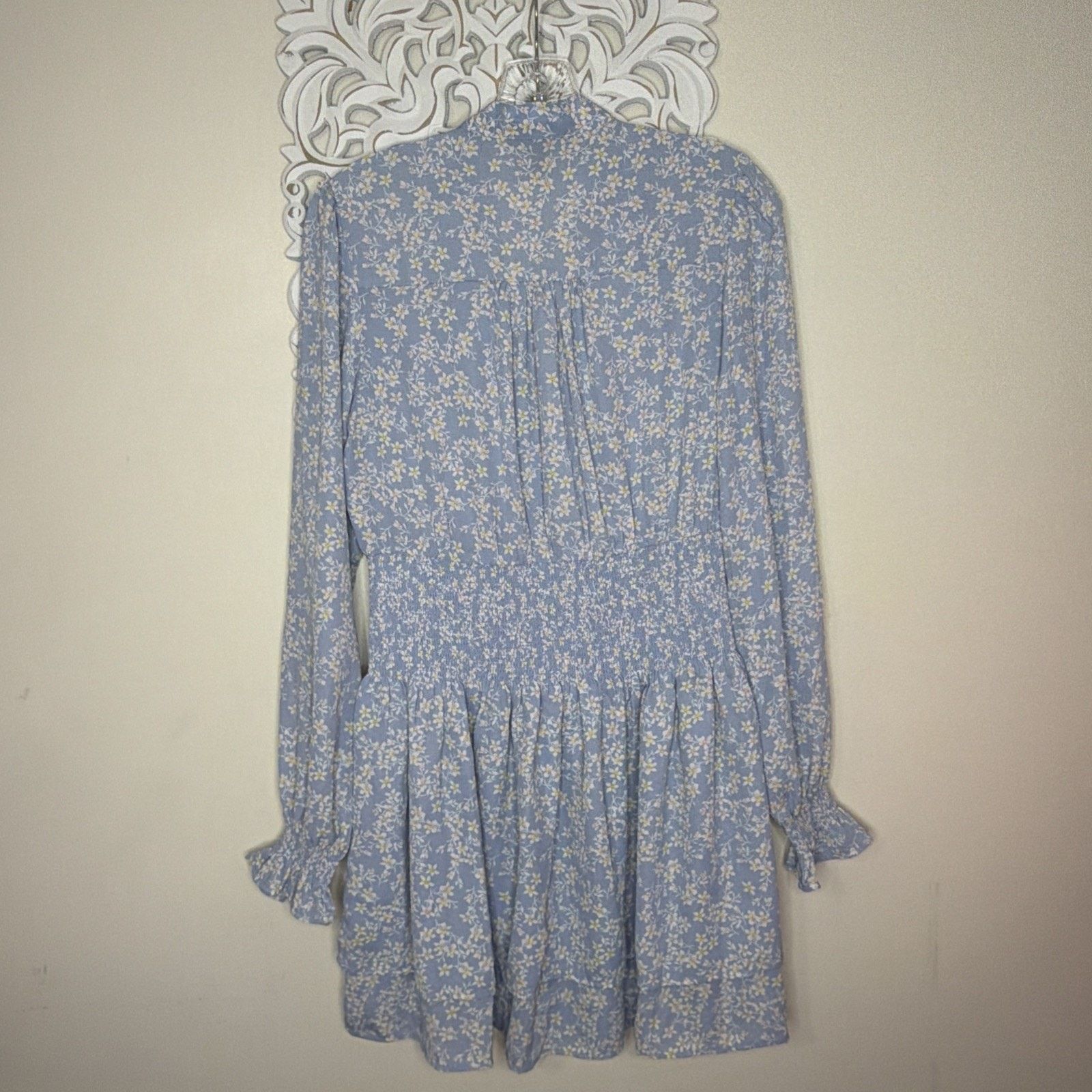 Forever 21 FOREVER 21 size M DRESS Button Neck Tie Daisy Floral BLUE Size M / US 6-8 / IT 42-44 - 5 Thumbnail