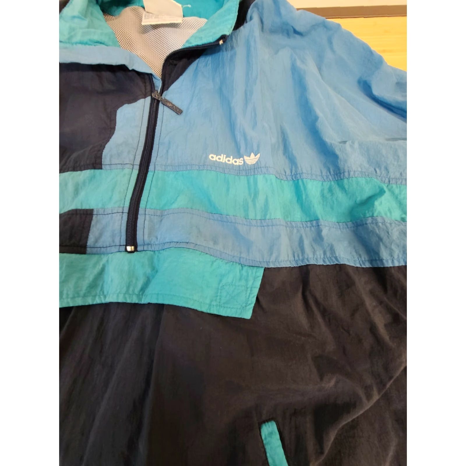 Adidas VINTAGE Adidas 1/2 Zip Pullover Windbreaker Jacket Kangaroo Pouch Men’s Large Blue Striped Nylon Windbreaker Jacket Men L Size US L / EU 52-54 / 3 - 4 Thumbnail