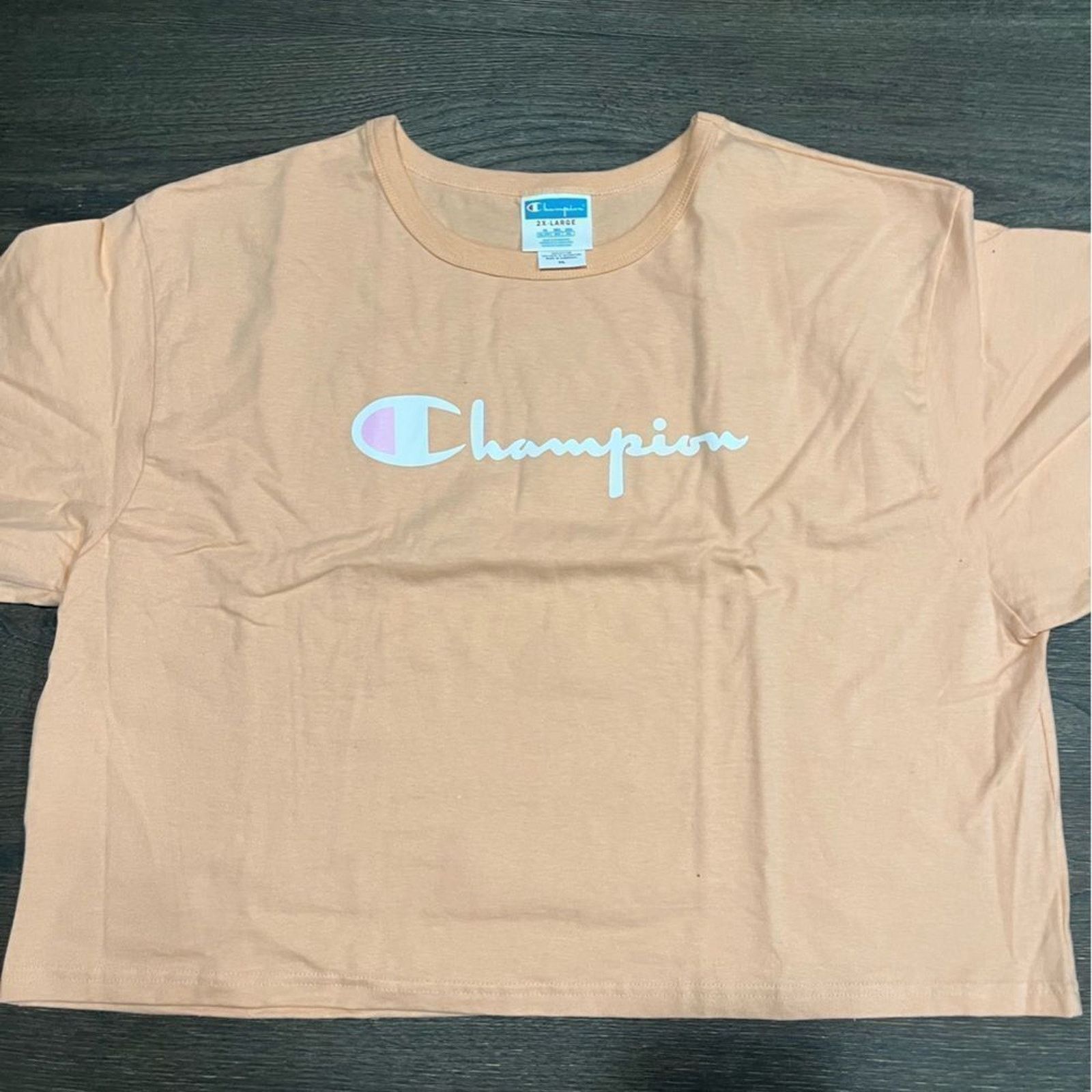 Champion NWT Champion Peach Graphic Crop Top - Size 2X Size XL / US 12-14 / IT 48-50 - 5 Thumbnail